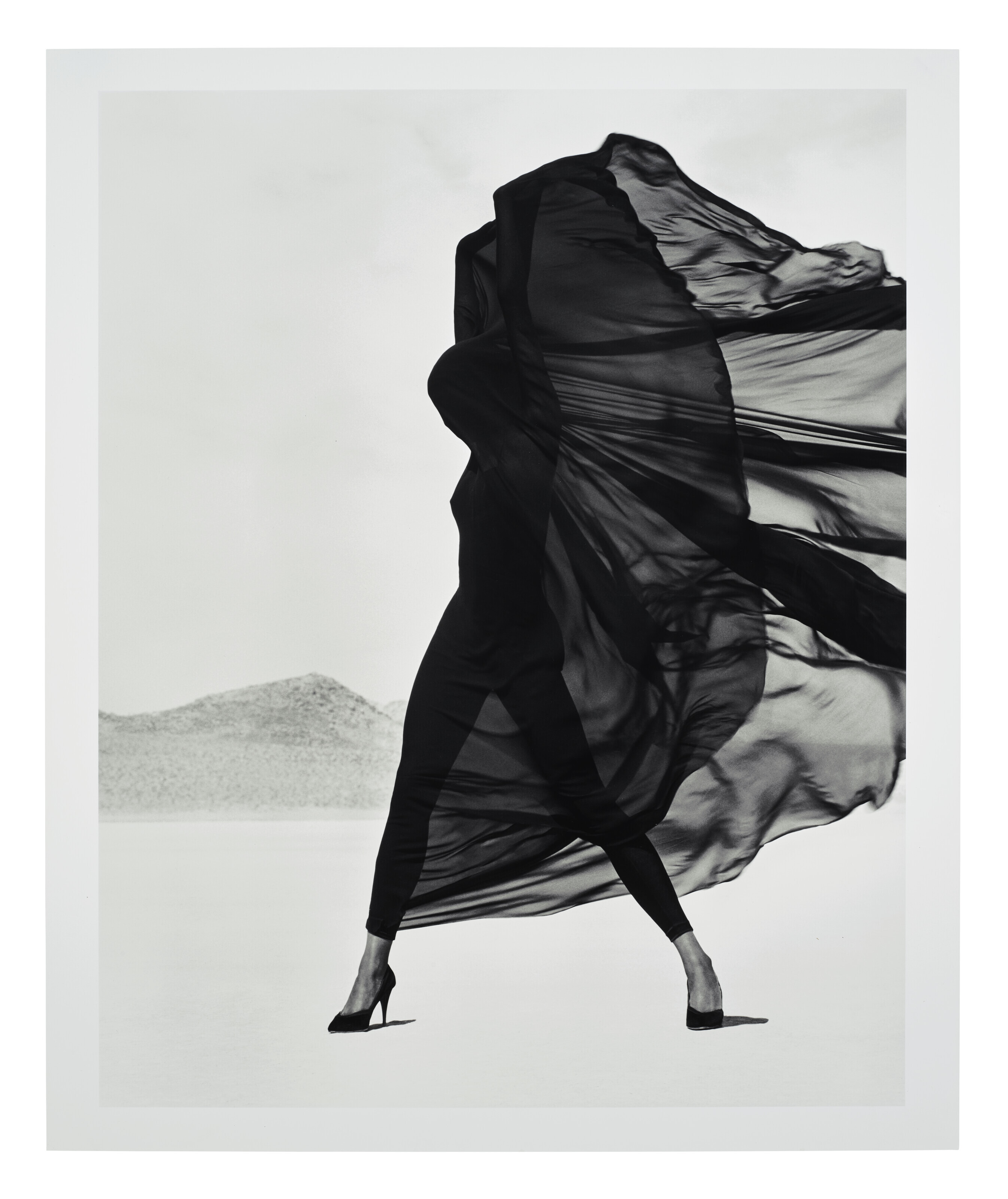 HERB RITTS 写真集 Herb Ritts, Wrapped Torso, Los Angeles, 1989 | Edwynn Houk