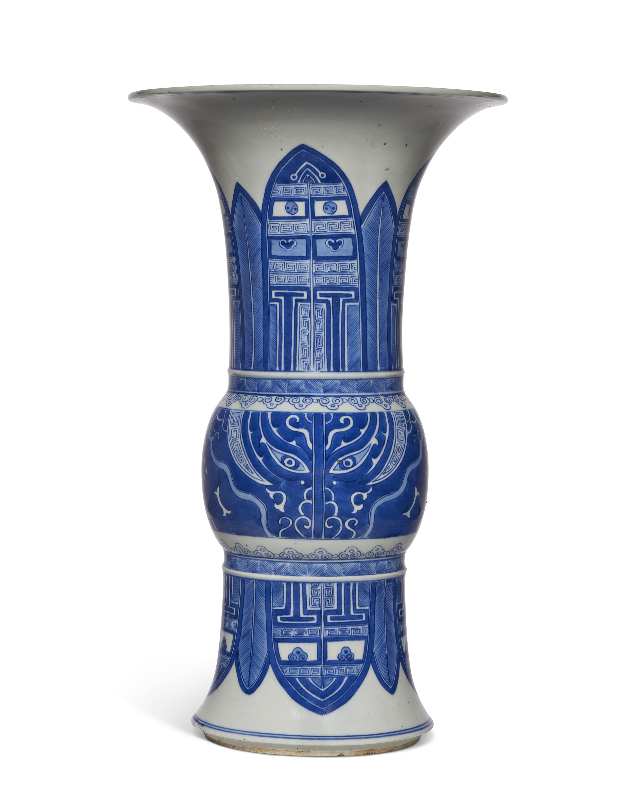 ウエストでポテティーでホワイトな1.8*3本　34度 A CHINESE BLUE AND WHITE GU-FORM VASE, 19TH CENTURY | Christie's
