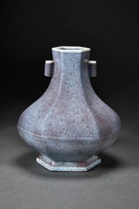 A VERY RARE JUN-TYPE FACETED HU-FORM VASE, YONGZHENG SIX-CHARACTER ...