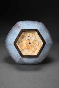 A VERY RARE JUN-TYPE FACETED HU-FORM VASE, YONGZHENG SIX-CHARACTER ...
