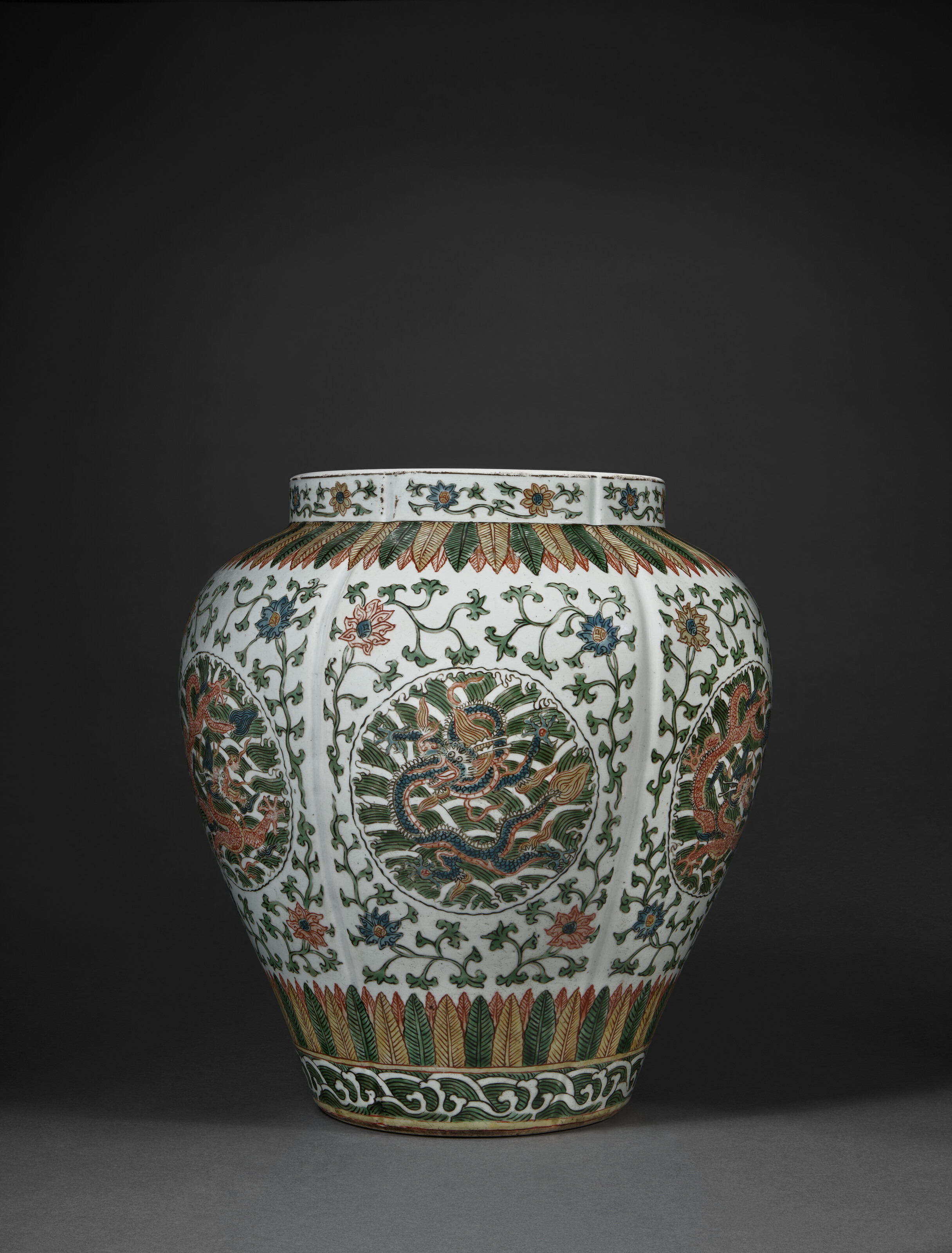 Chinese ceramics top