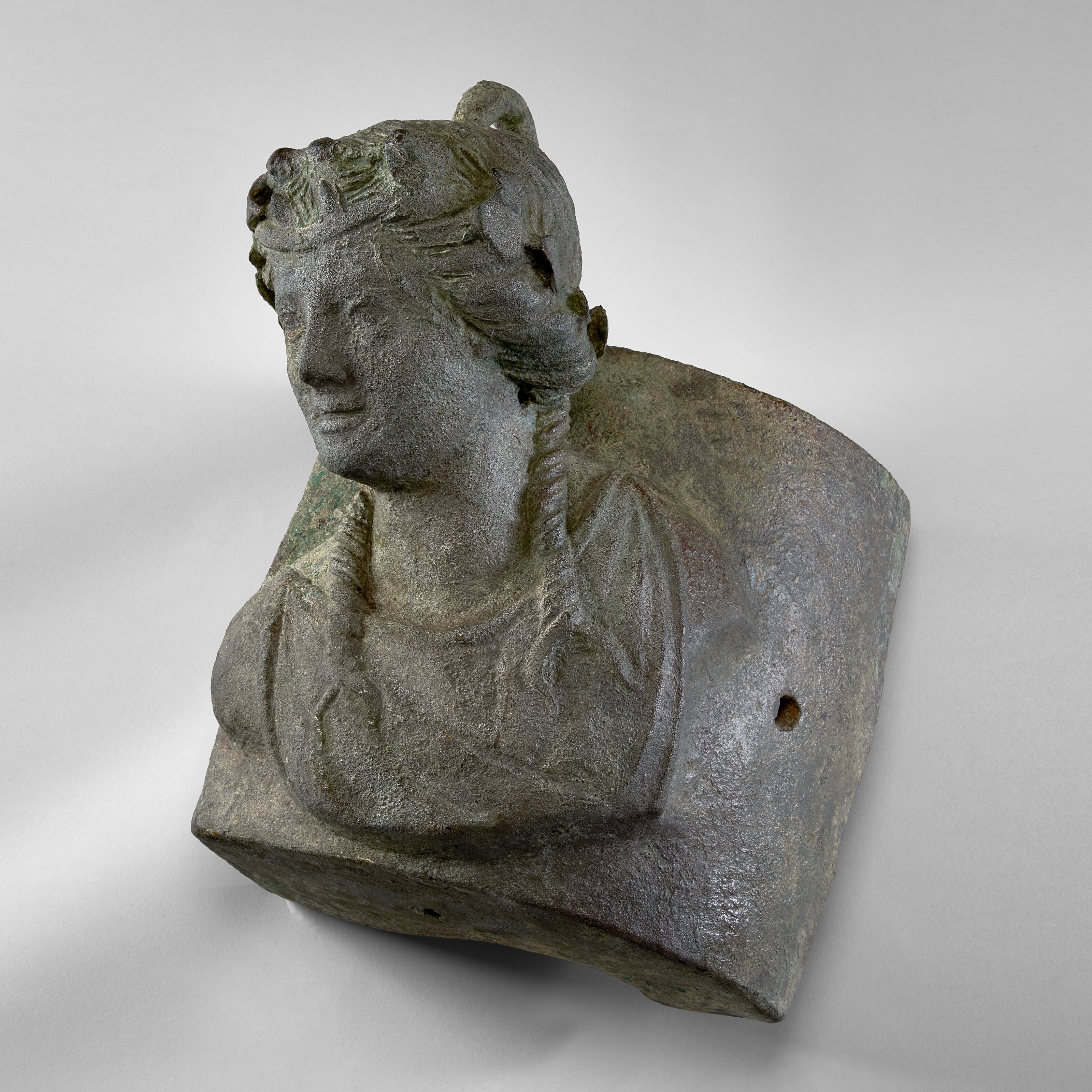 A SAMNITE BRONZE TRILOBATE CUIRASS, CIRCA 350-300 B.C. | Christie's