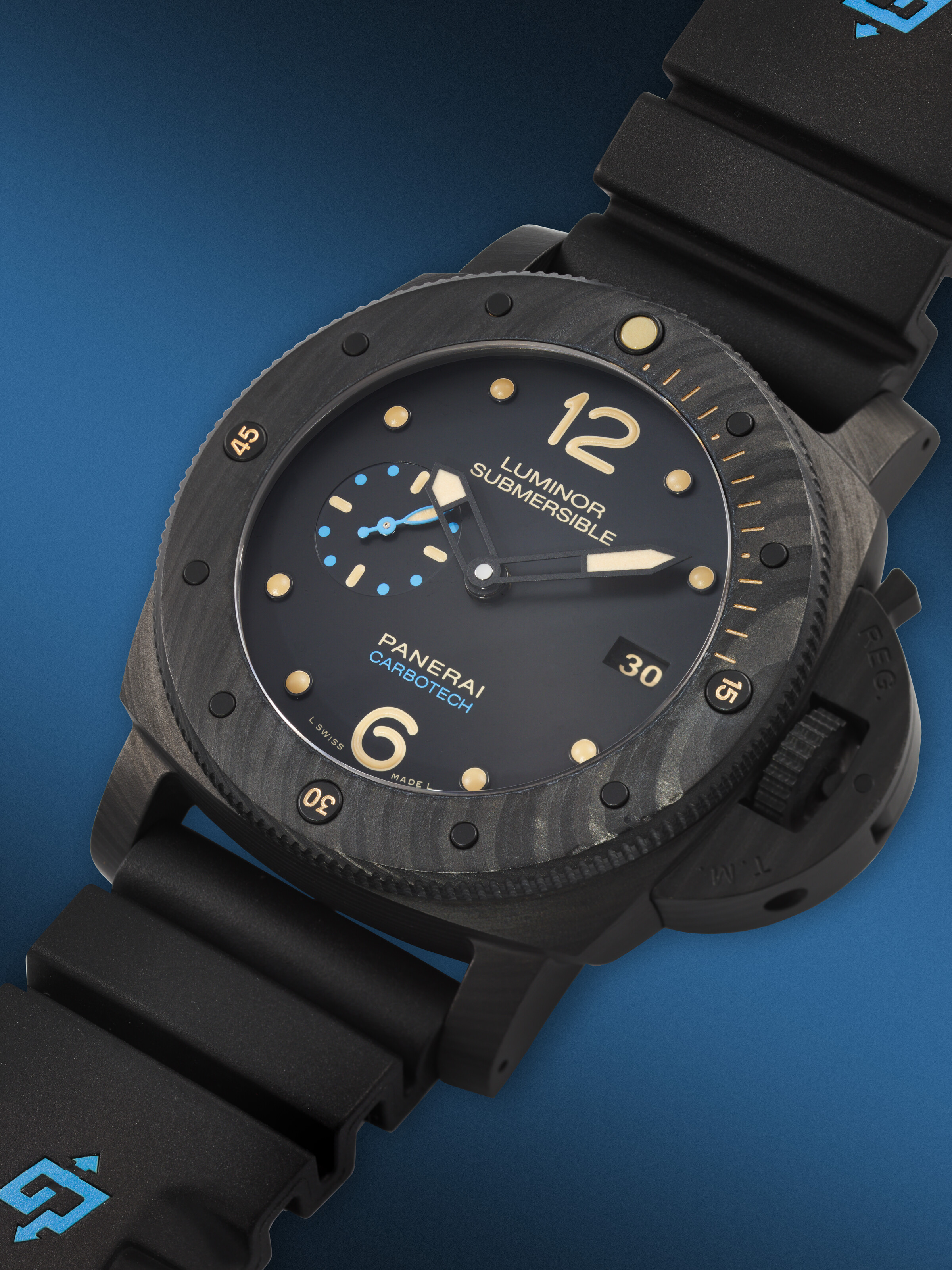Panerai carbon fiber deals