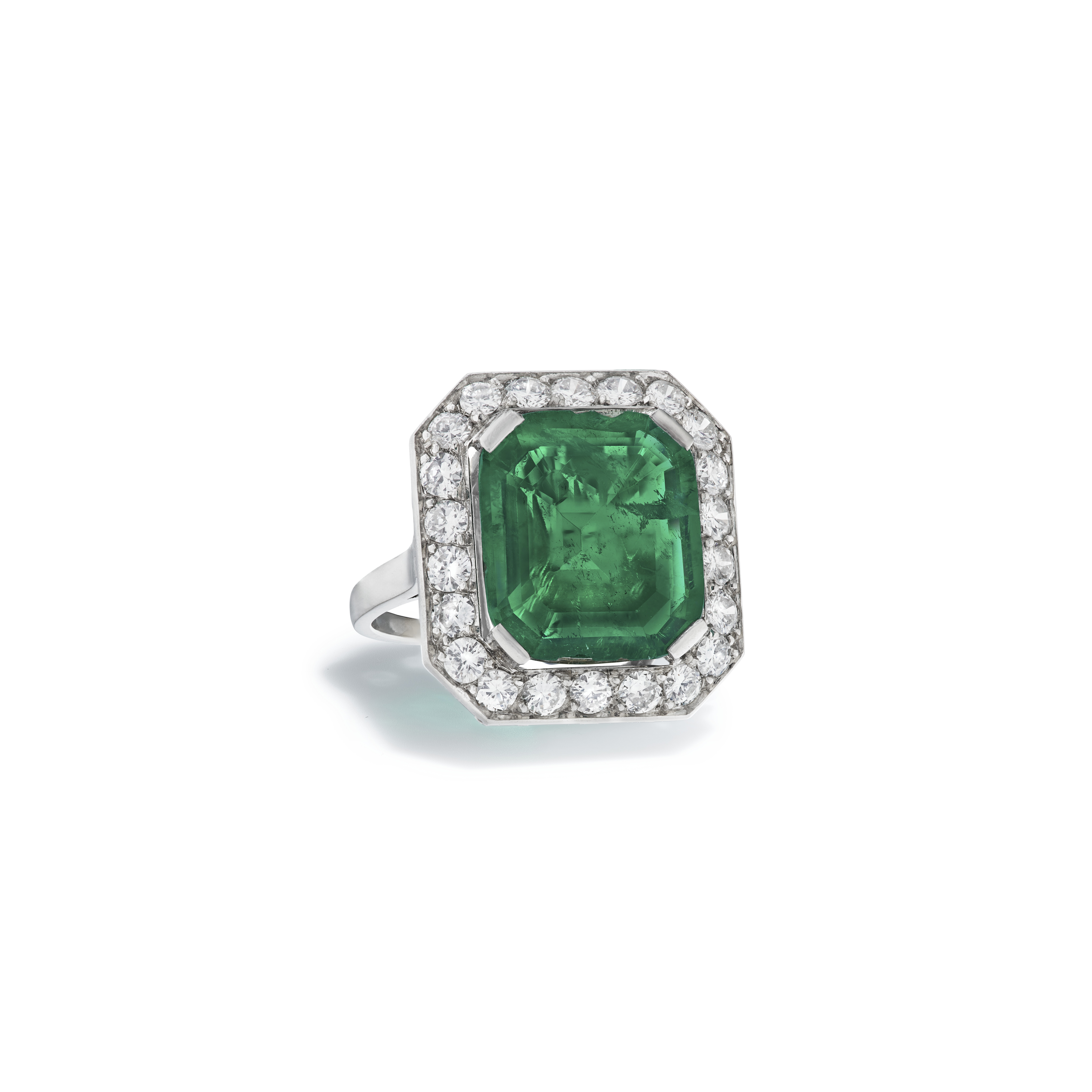 VAN CLEEF ARPELS EMERALD AND DIAMOND RING