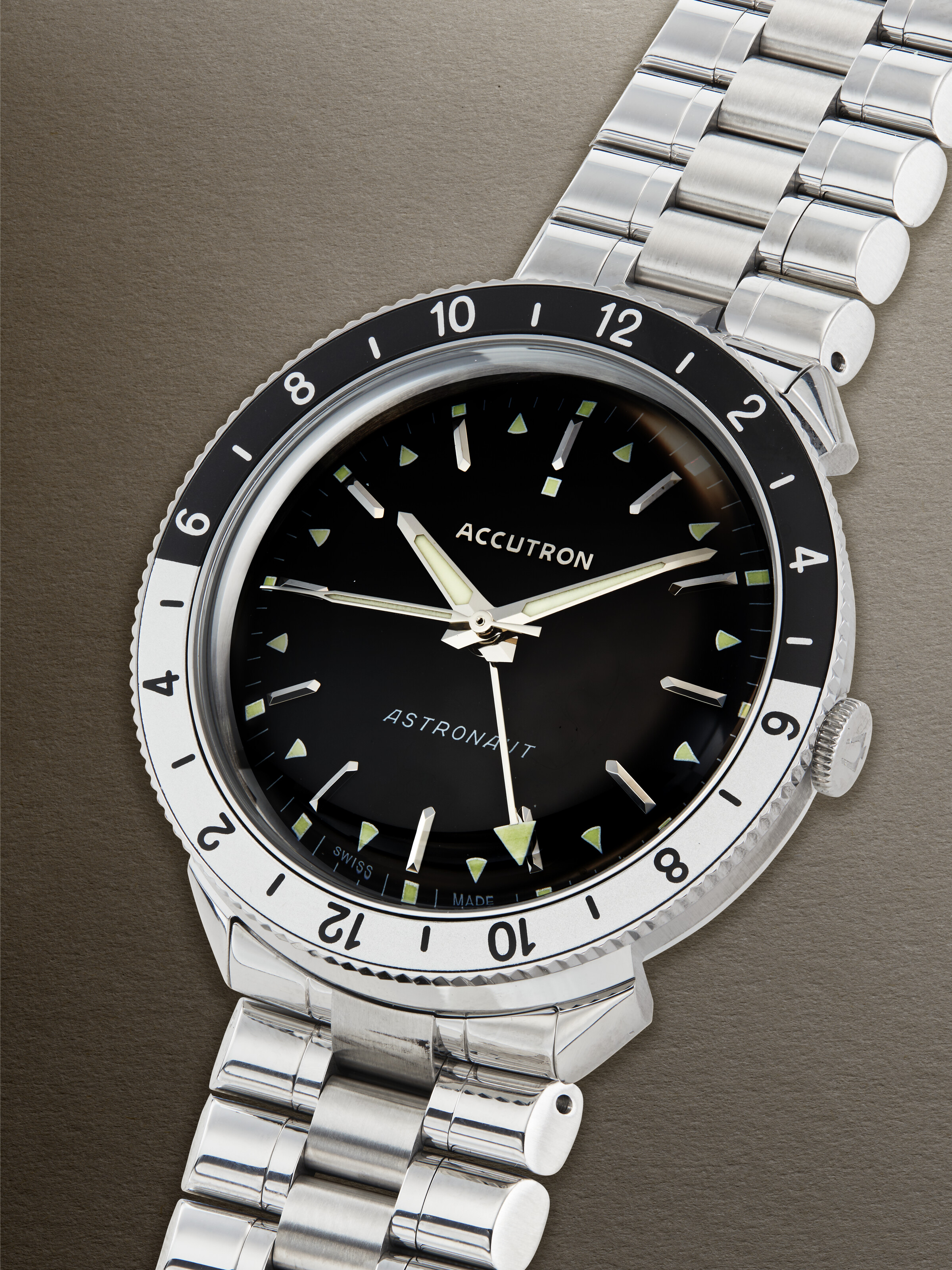 BULOVA ACCUTRON, LIMITED EDITION STAINLESS STEEL DUAL TIME