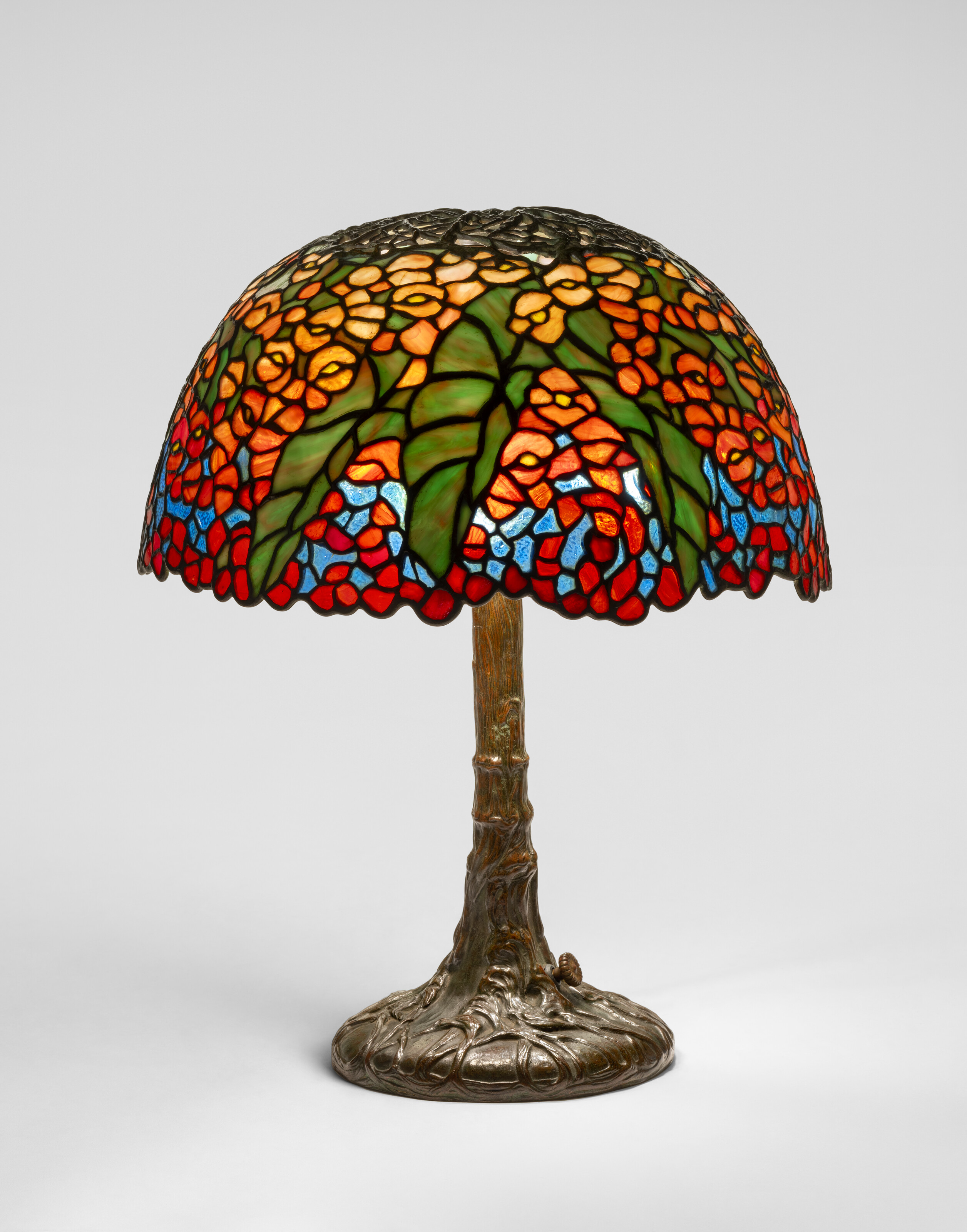 Tiffany Studios, a rare Pony Begonia table lamp, circa 1910, sold for $176,400 on 11 December 2024 at Christie's in New York