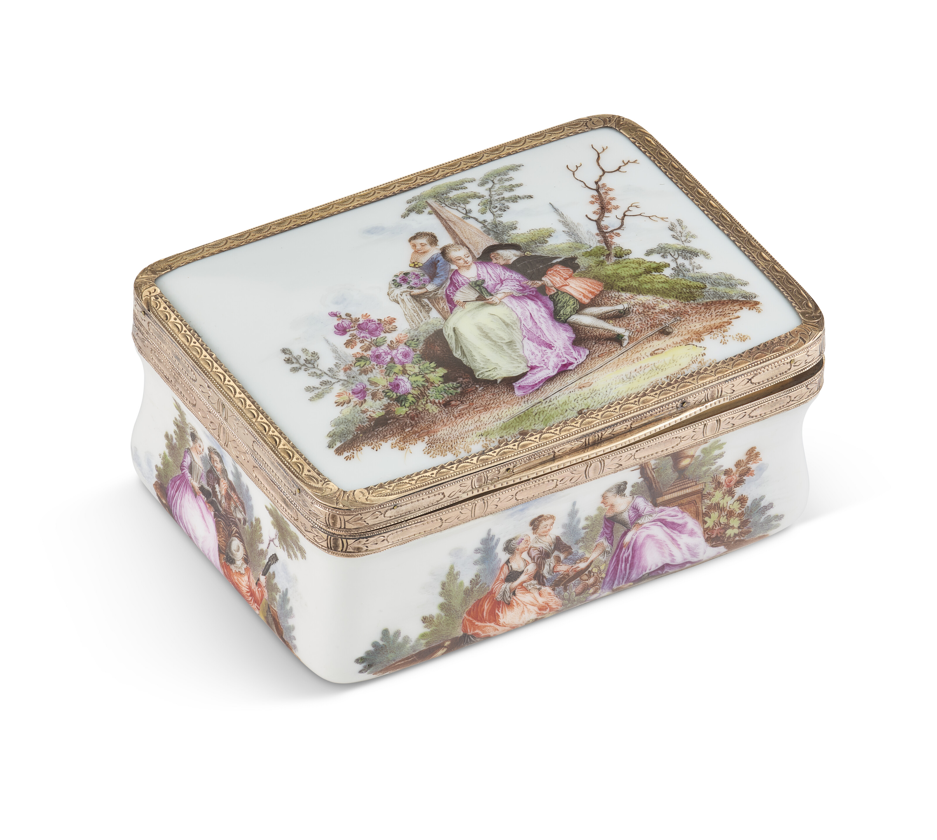TWO GOLD-MOUNTED MEISSEN PORCELAIN SNUFF BOXES, THE PORCELAIN MID