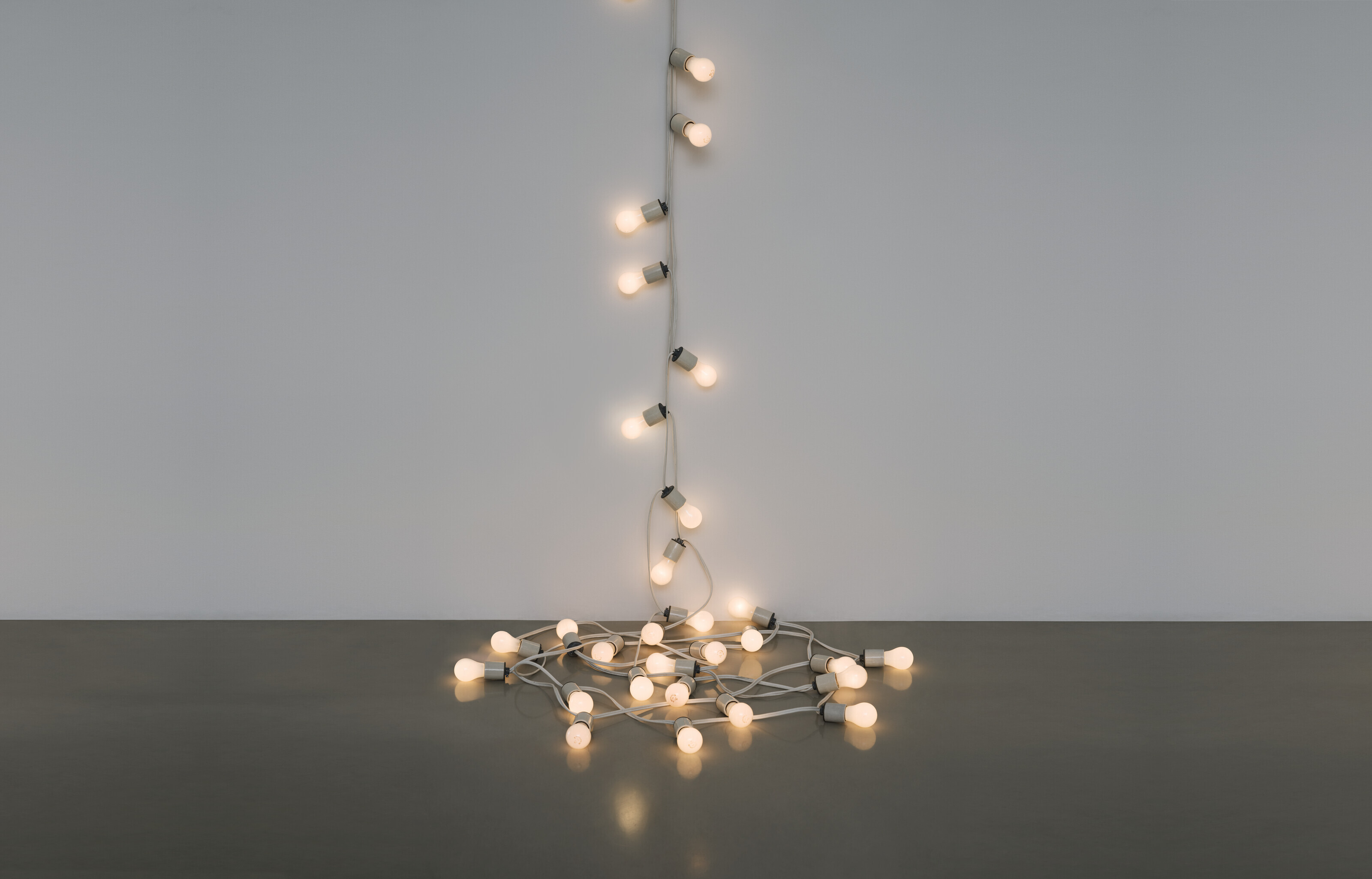 FELIX GONZALEZ-TORRES (1957-1996), 