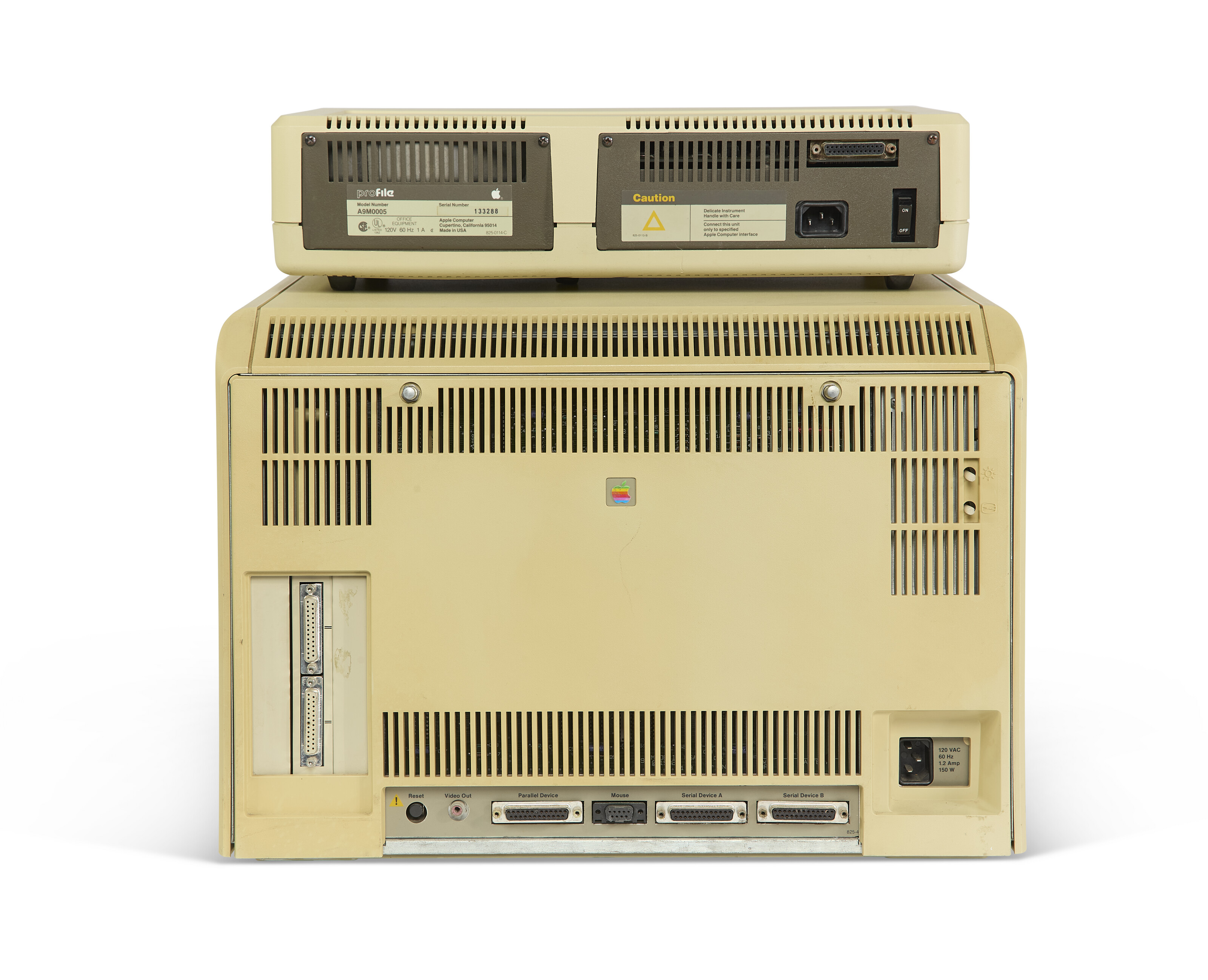 AN APPLE LISA 1 MICROCOMPUTER, APPLE COMPUTER INC., 1983 | Christie's