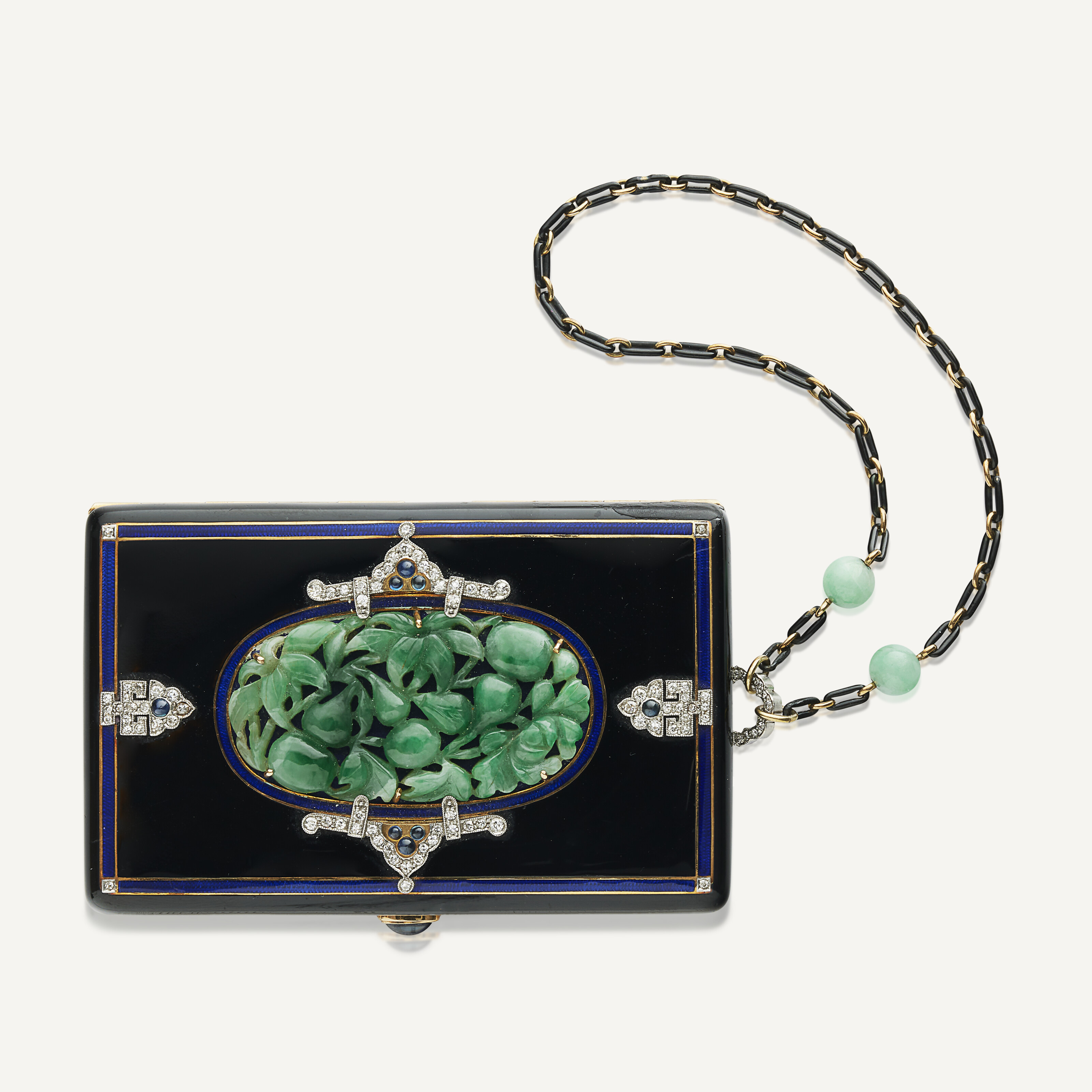 CARTIER NECÉSSAIRE DE BEAUTÉ JADE, ÉMAIL, SAPHIRS ET DIAMANTS