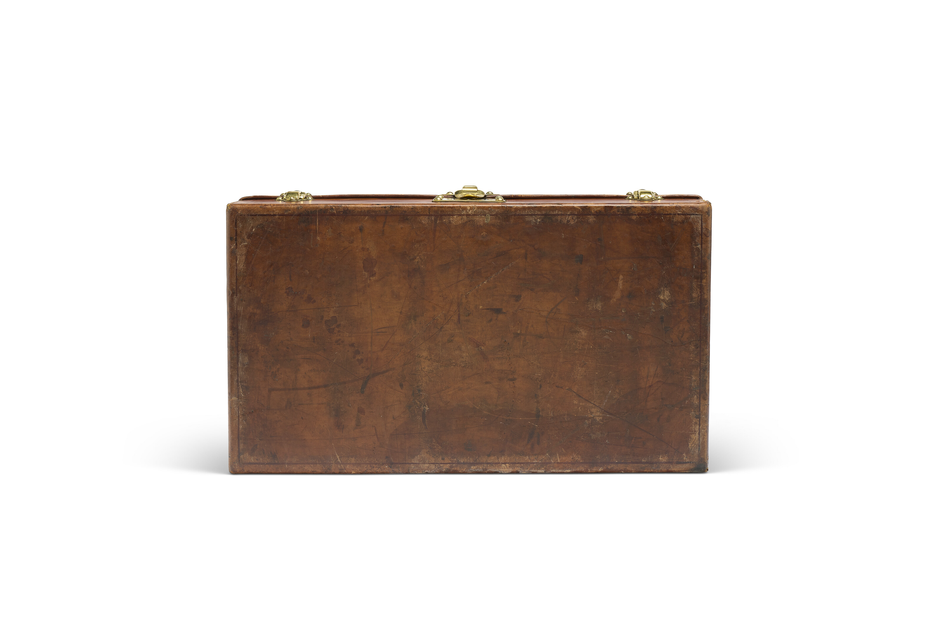 A NATURAL COWHIDE LEATHER PICNIC TRUNK WITH BRASS HARDWARE, LOUIS