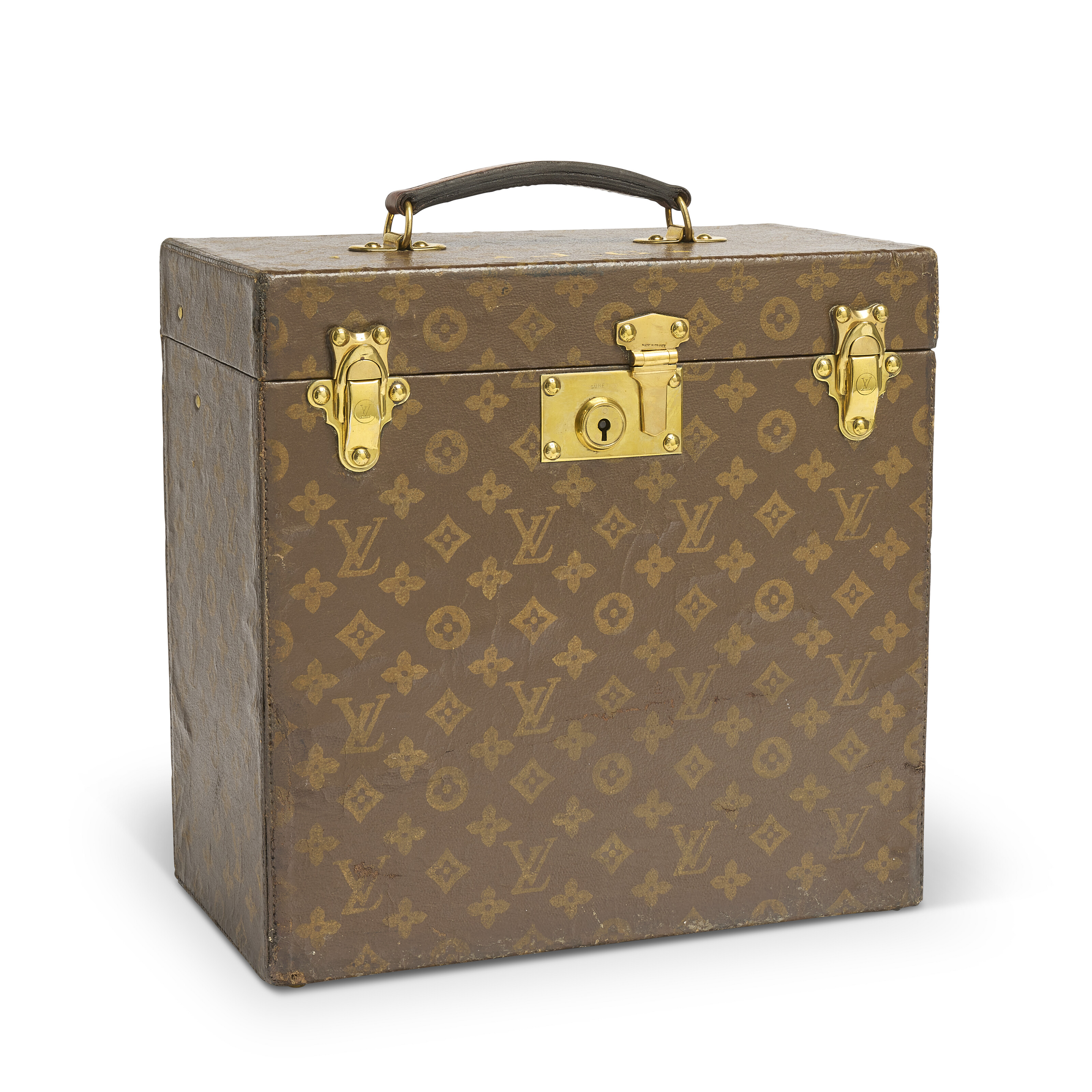 A SPECIAL ORDER SHINY BROWN ALLIGATOR CAVIAR SET BOX WITH GOLD 
