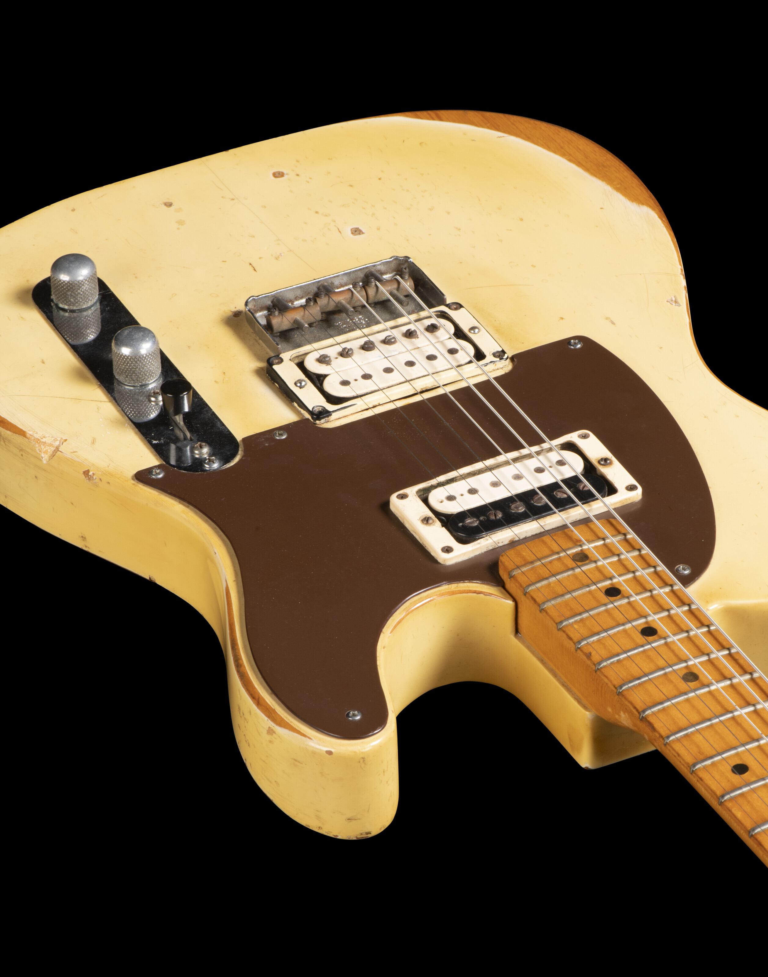 FENDER ELECTRIC INSTRUMENT COMPANY, FULLERTON, CALIFORNIA, 1956