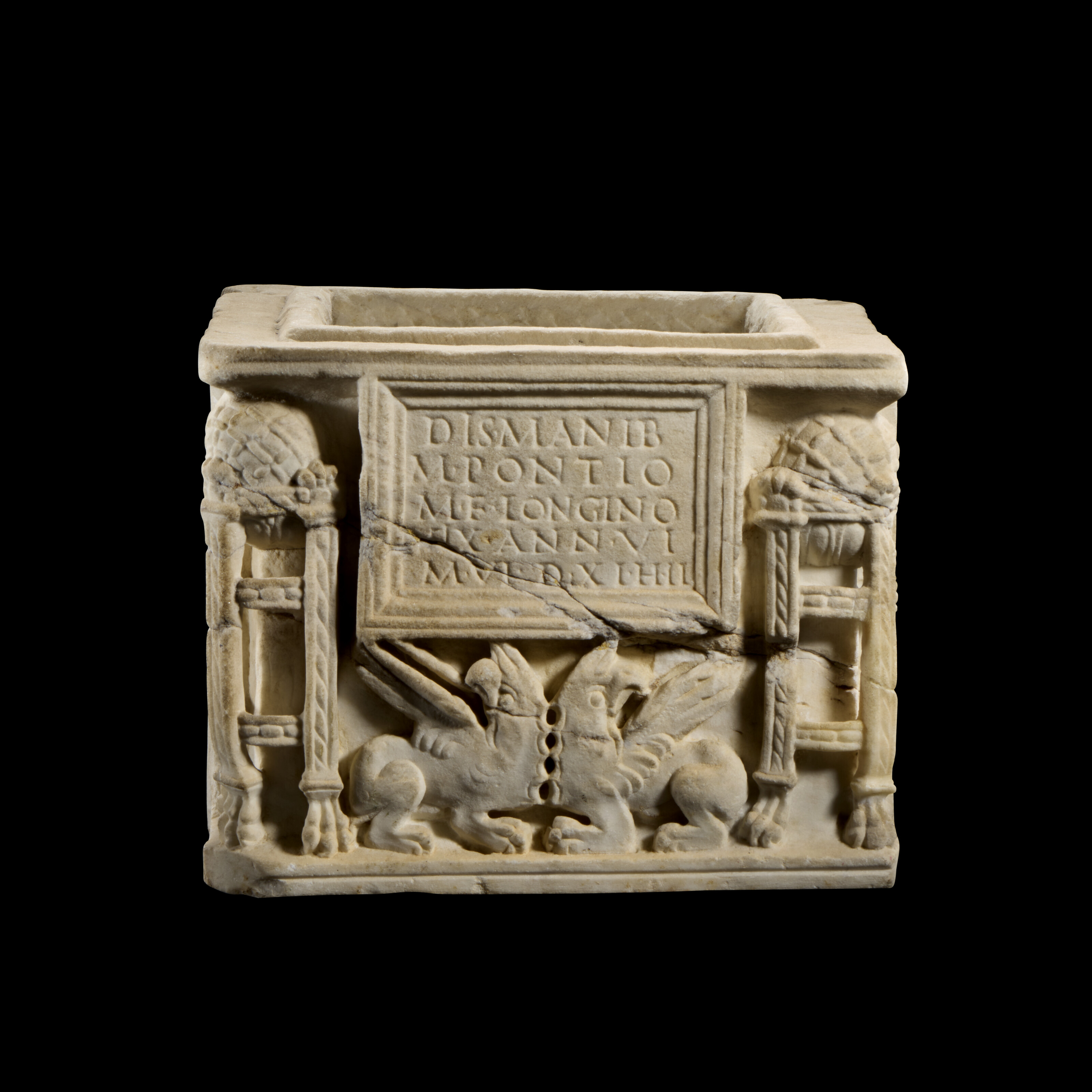 A ROMAN ALABASTER LABRUM, CIRCA 1ST-2ND CENTURY A.D. | Christie's