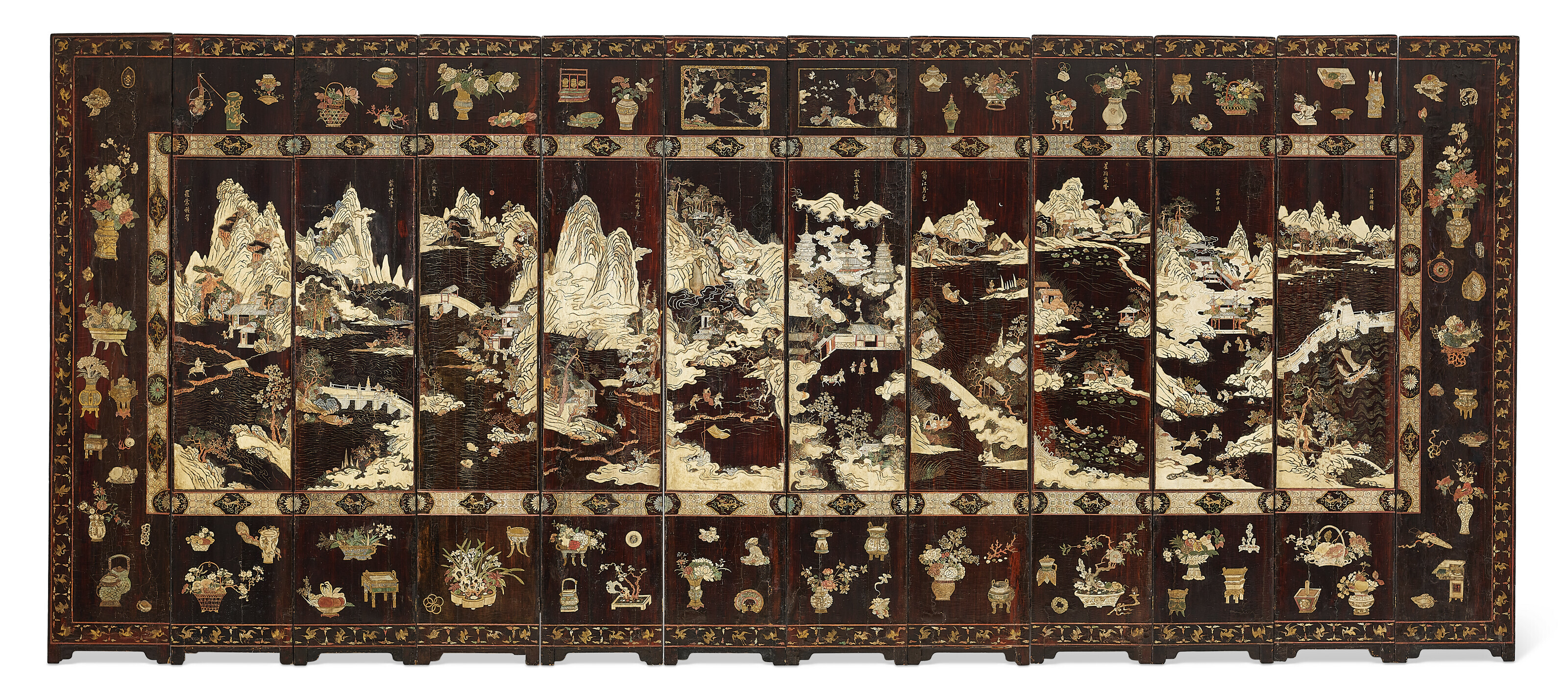 A TWELVE-PANEL COROMANDEL LACQUER SCREEN, CHINA, QING DYNASTY