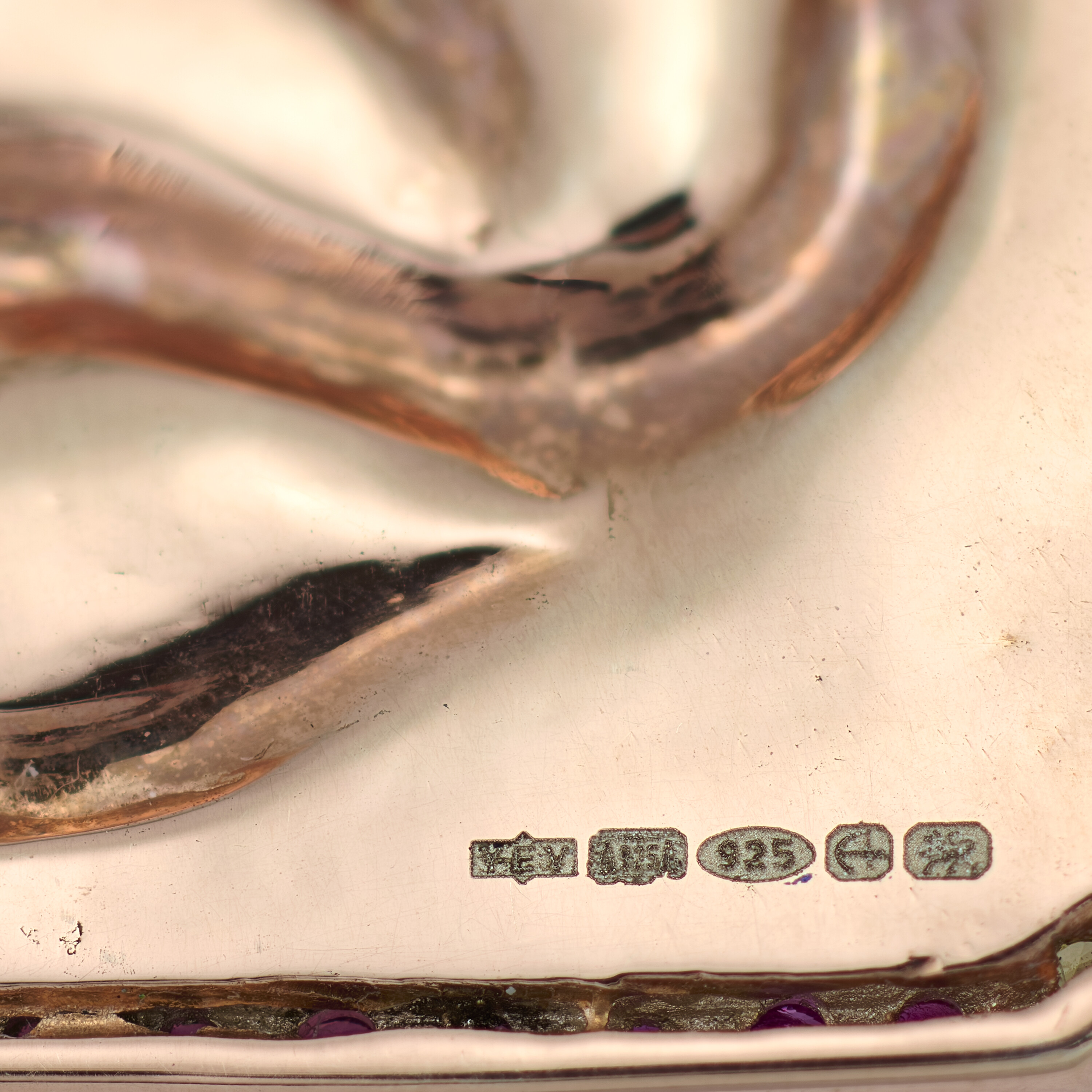 PRAPASRI SUWANNAKHOT image 3