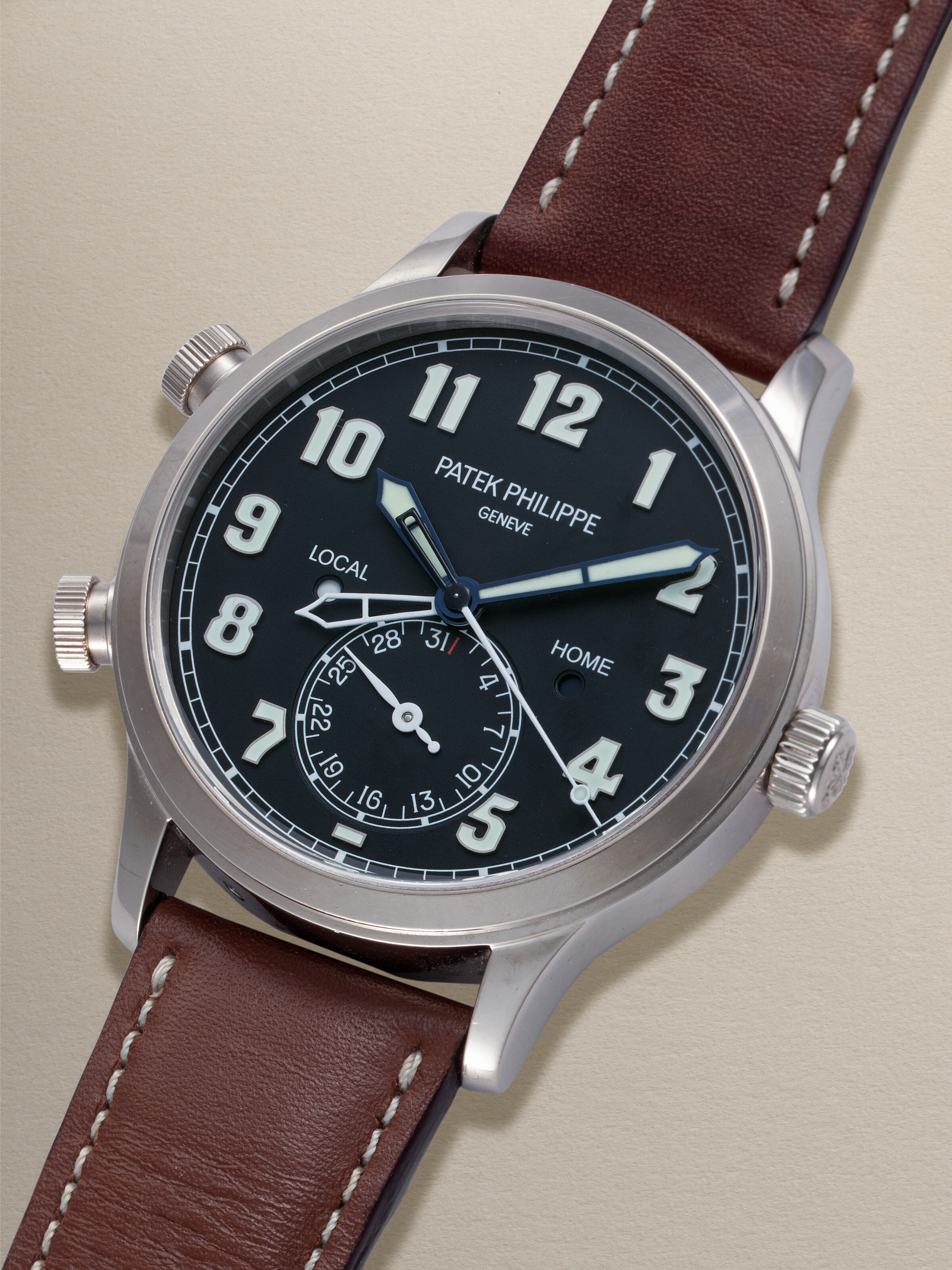 PATEK PHILIPPE, CALATRAVA PILOT TRAVEL TIME 5524G-001, A FINE