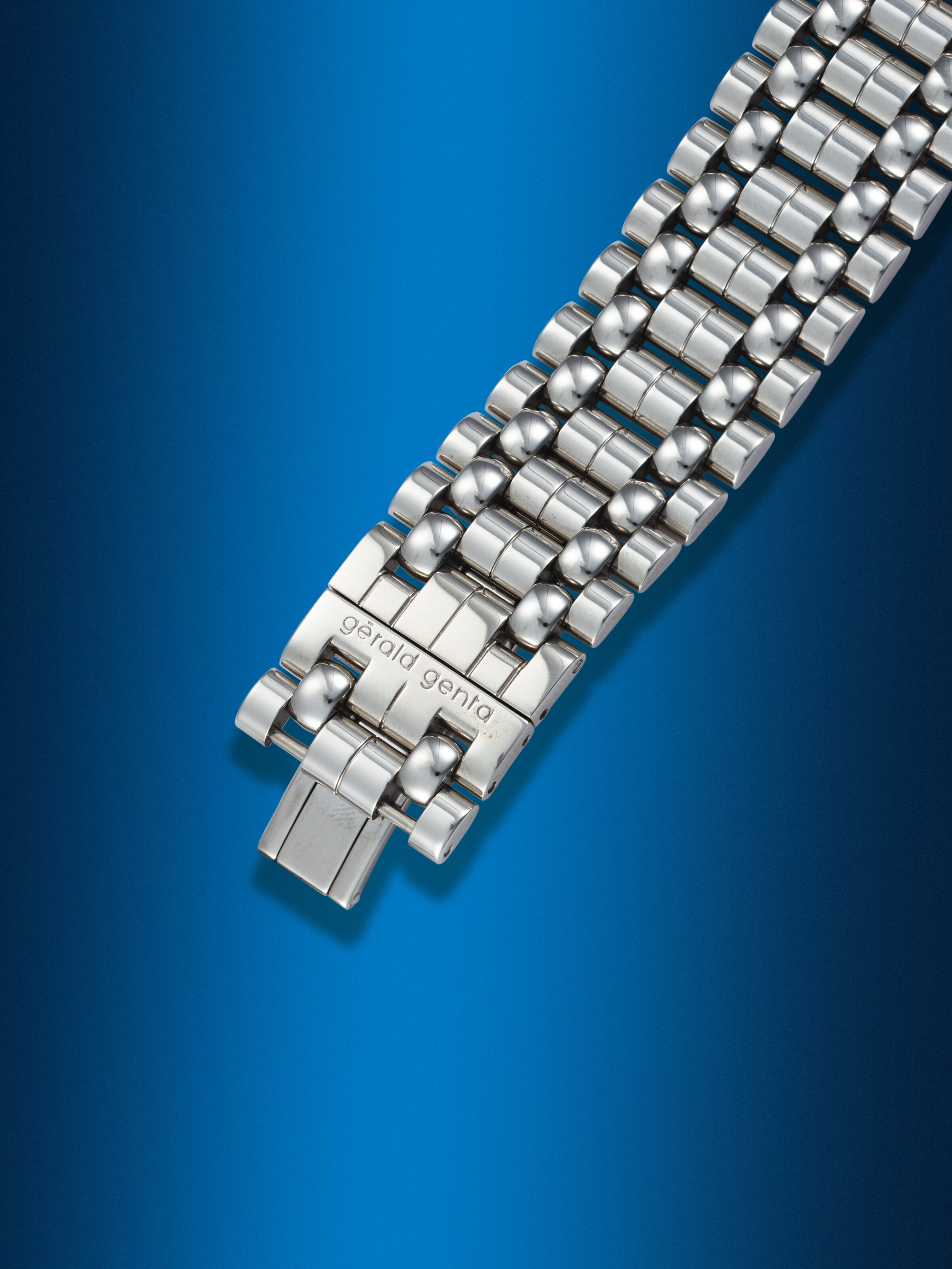 GERALD GENTA, BIRETRO REF. G.3754, A STAINLESS STEEL JUMPING HOUR