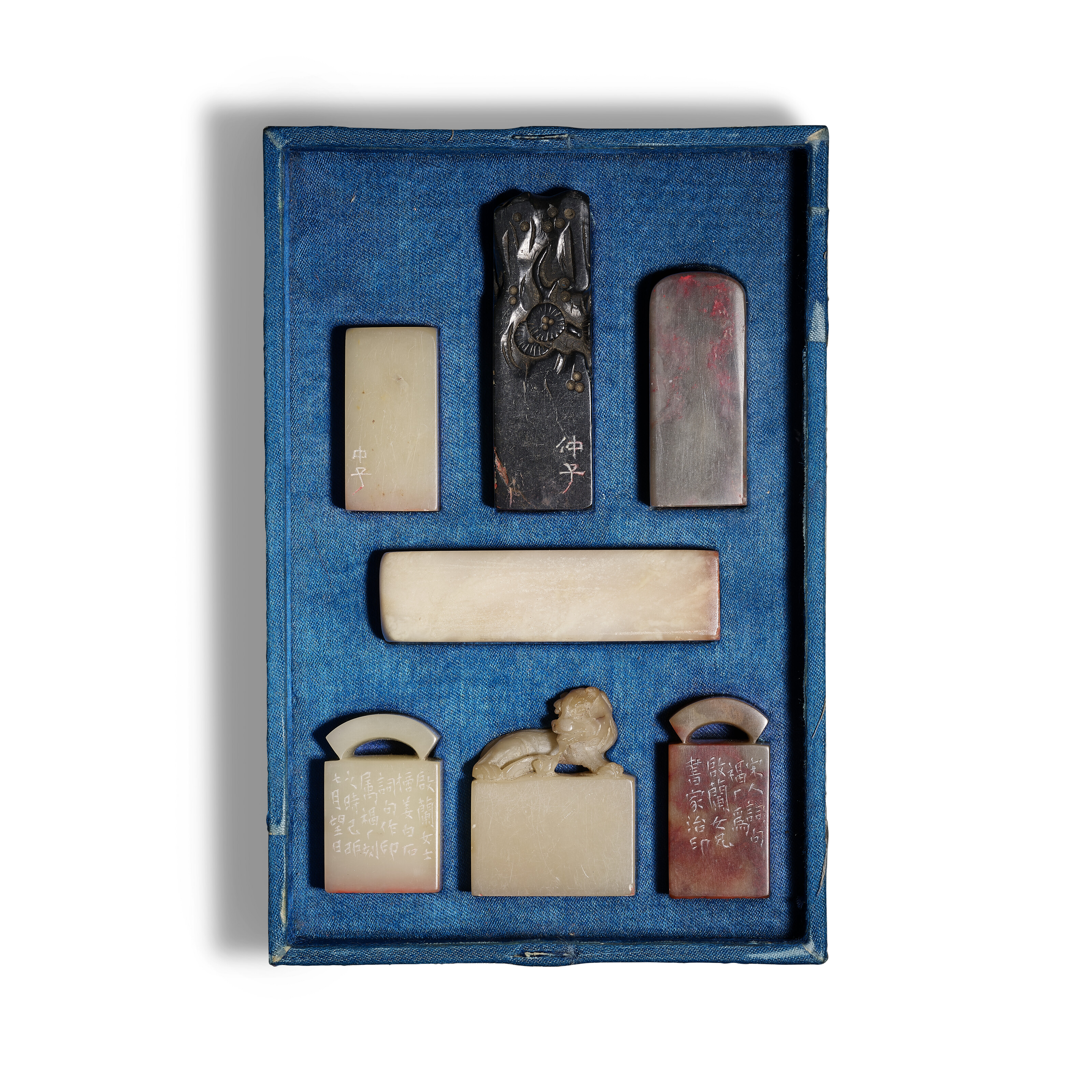 民國賀啟南自用壽山石印一百一十一方連紅木箱, REPUBLIC PERIOD