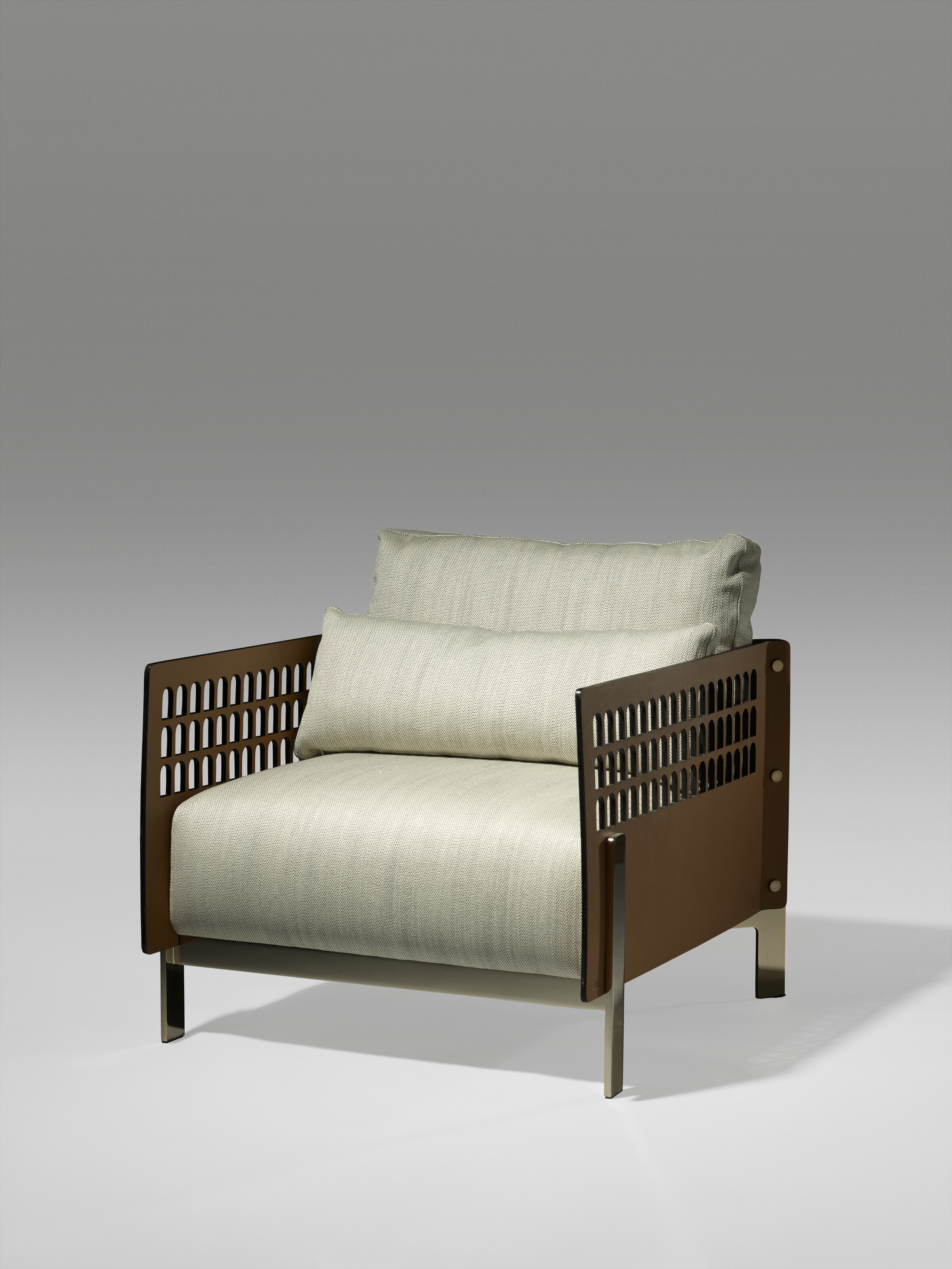 Anna Fendi - LAMEProsecco superioreプロセッコ FENDI, Anna Armchair | Christie's