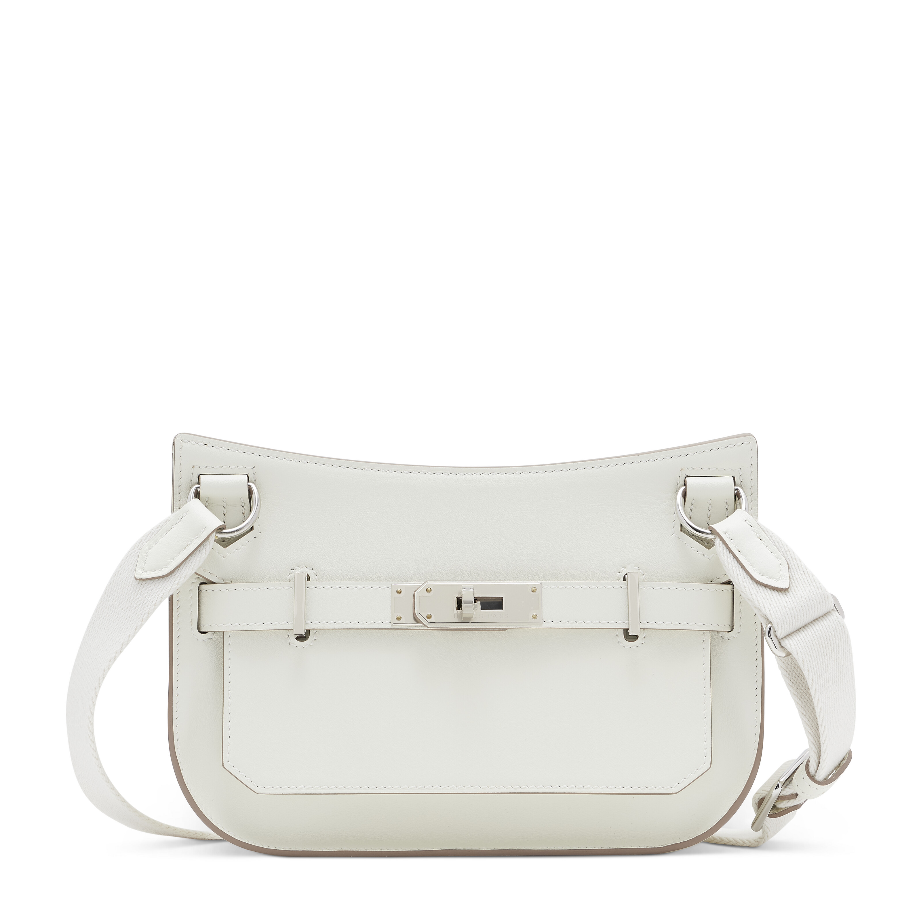 奶昔白色SWIFT小牛皮迷你JYPSIÈRE包附鈀金配件，愛馬仕，2022年。此拍品於2025年9月3日在佳士得香港手袋及配飾網上拍賣中售出，成交價港元50,400 