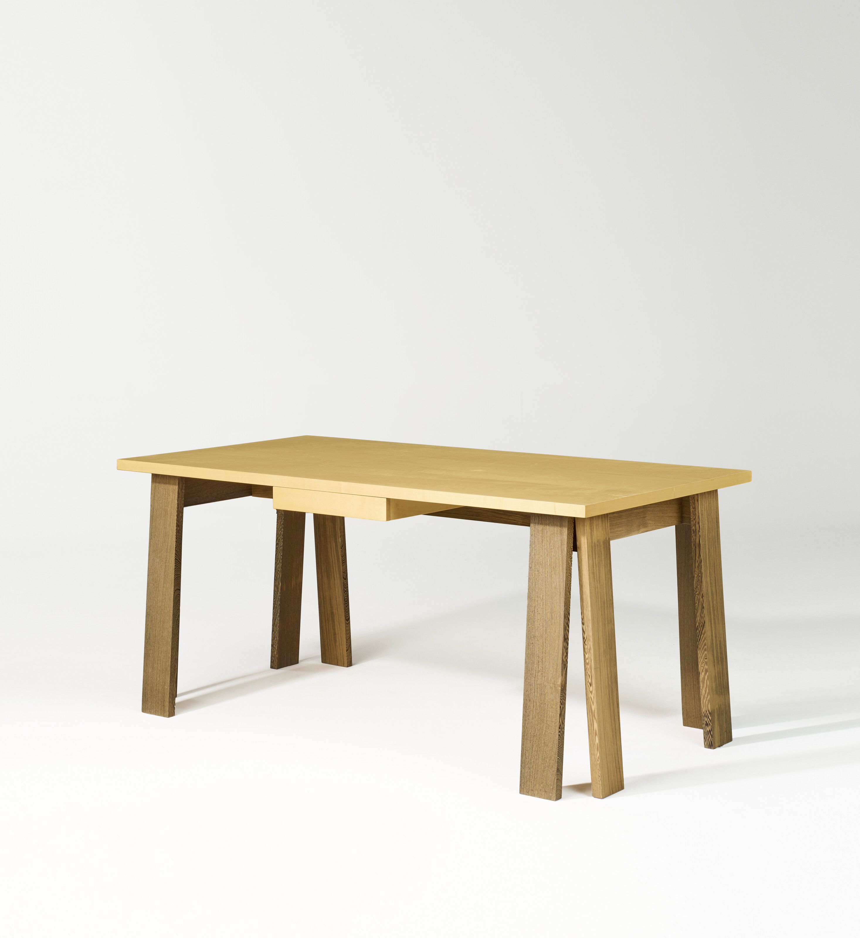 Catalog image of 'Satragno' Desk, 1999