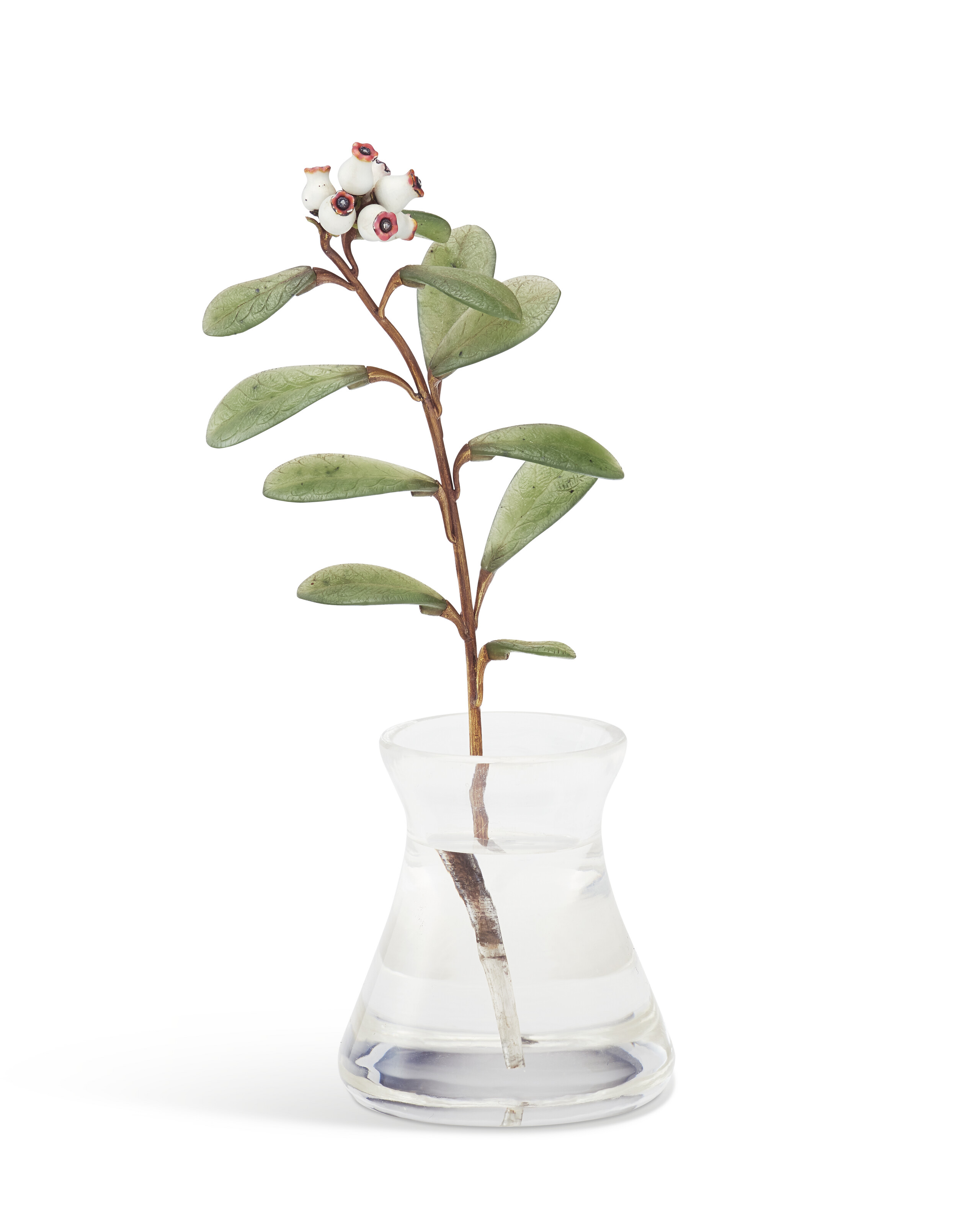 An imperial jewelled and enamel gold-mounted hardstone study of a bearberry. By Faberge, workmaster Henrik Wigstrom, St Petersburg, 1910-11, sold for $529,200 on 7 February 2025 at Christie's in New York