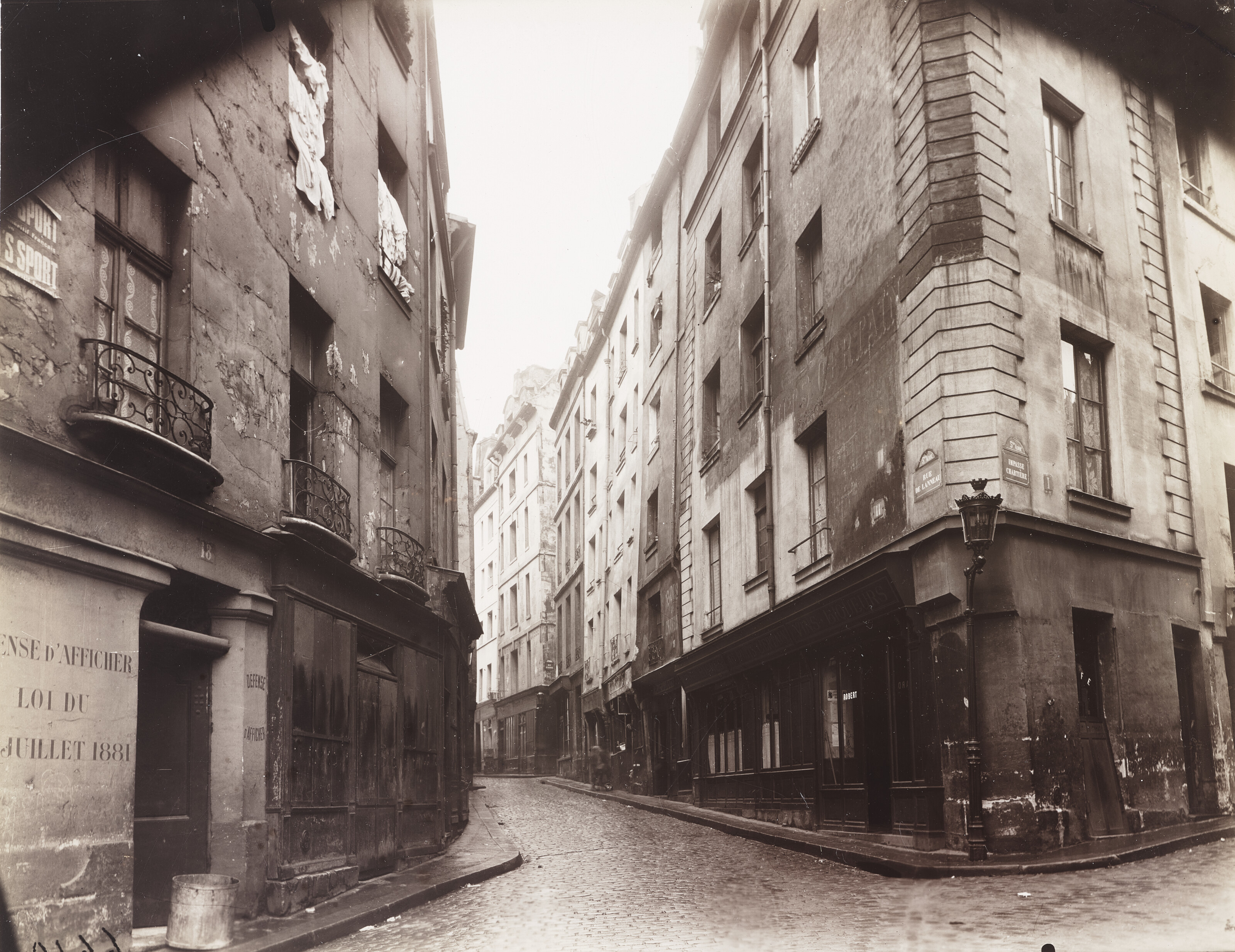 EUGENE ATGET 1857-1927 オリジナルプリント5枚セット EUGÈNE ATGET (1857–1927), Rue Lanneau, 1925 | Christie's