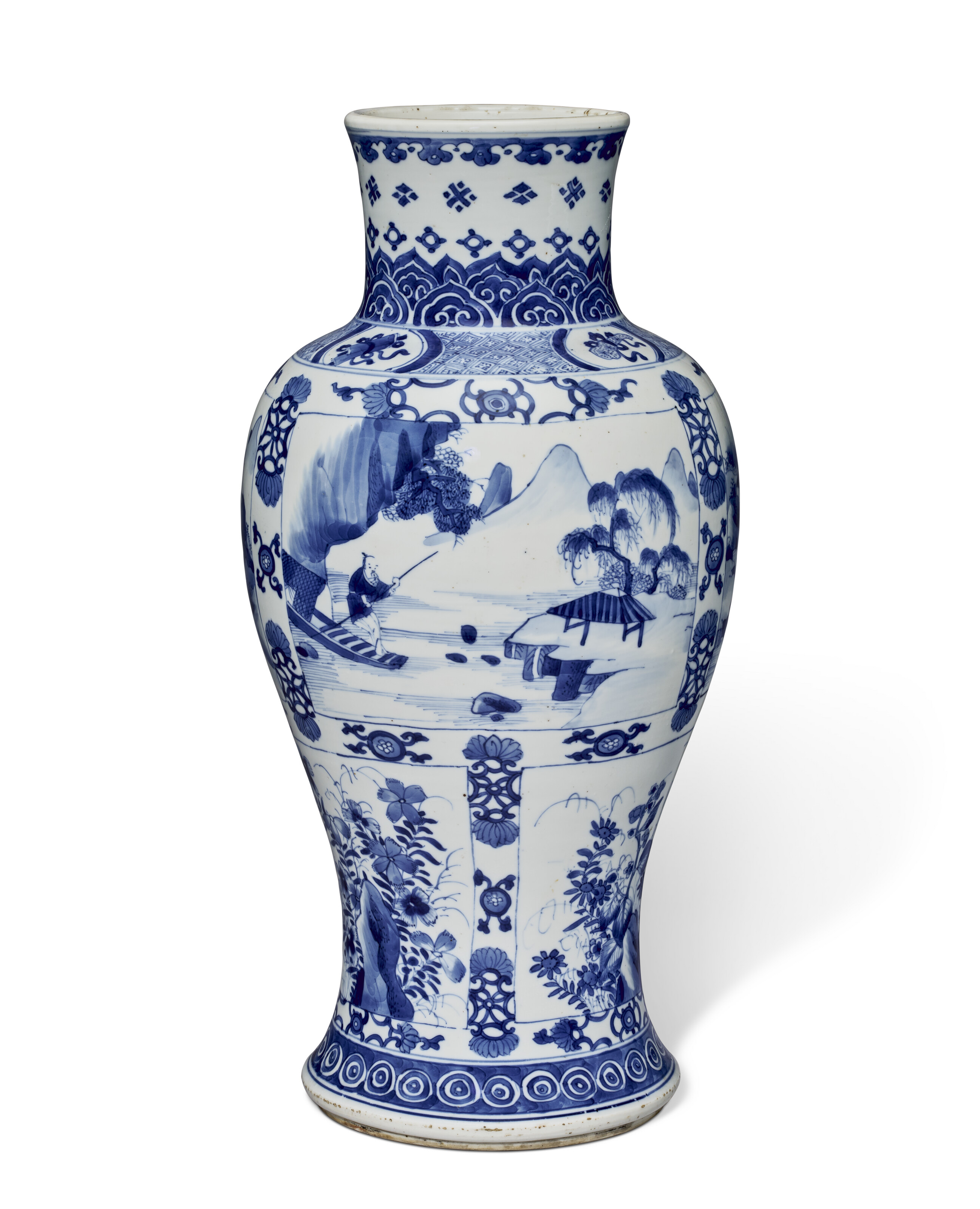 中國清康熙青花開光山水花卉紋瓶, CHINA, KANGXI PERIOD (1662