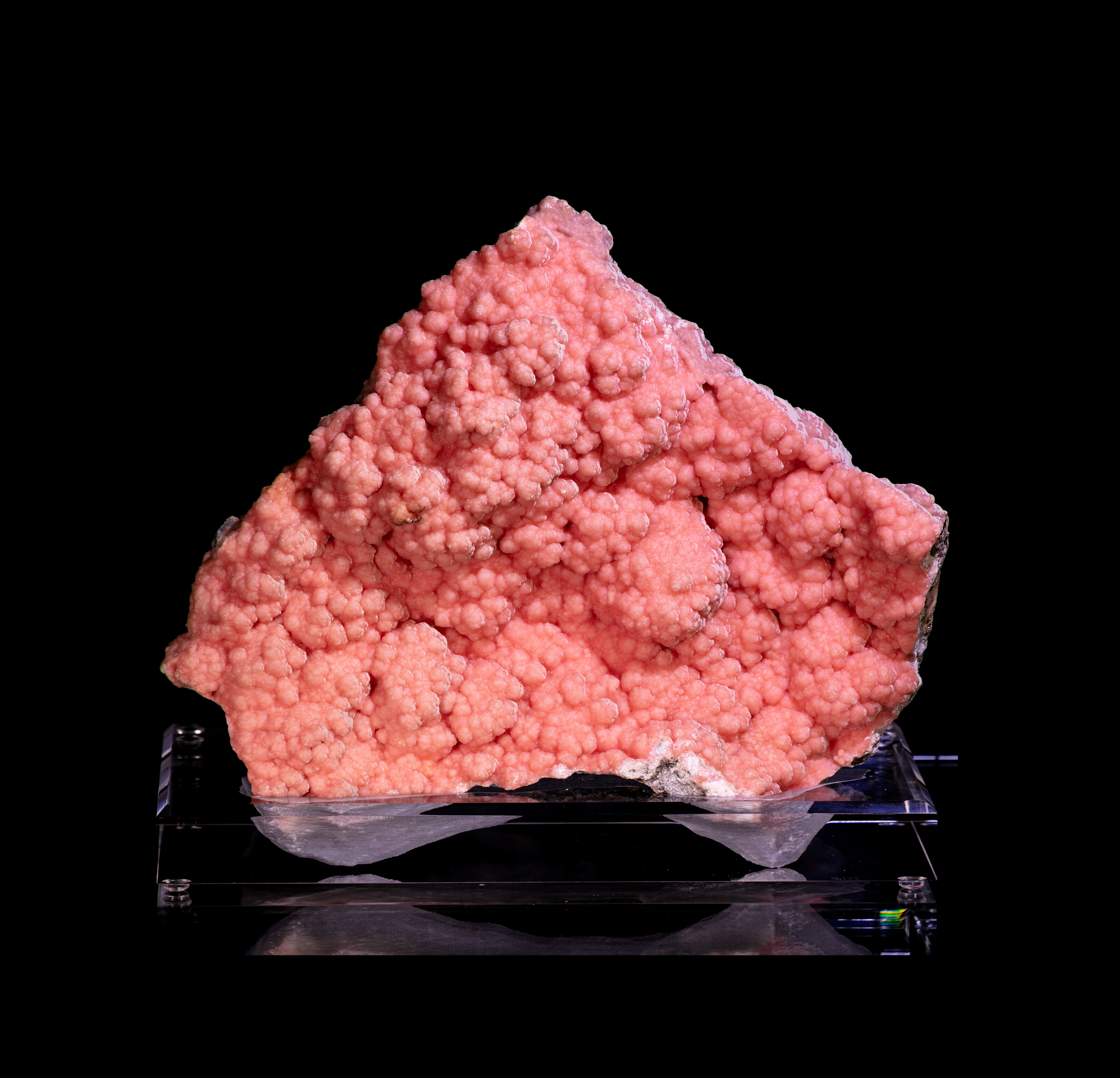 ドクロの丘 RHODOCHROSITE, Oppu Mine, Nishimeya-mura, Nakatsugaru District