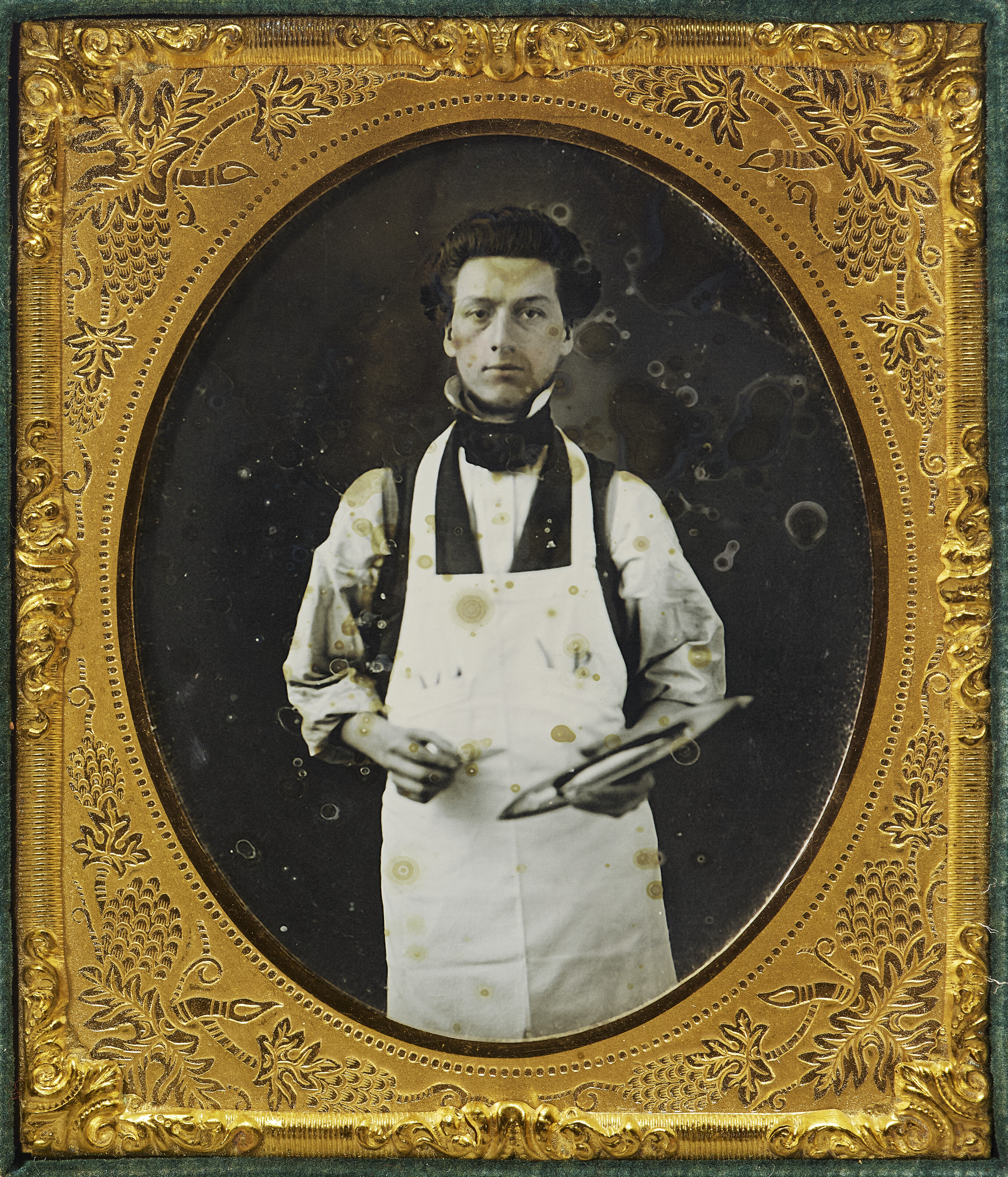 Catalog image of Weaver with Shuttlecock, c. 1850