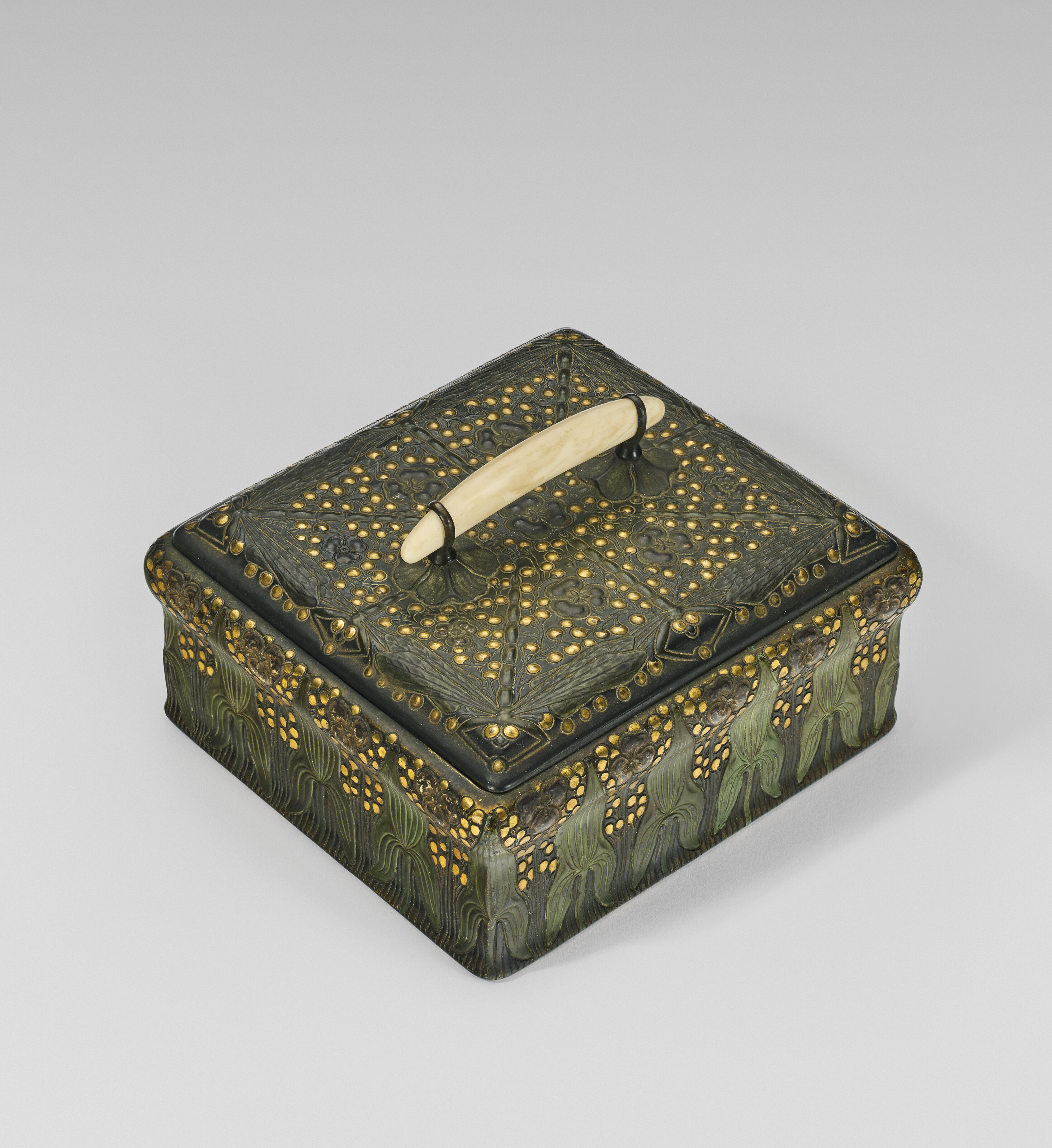 TIFFANY STUDIOS image 3