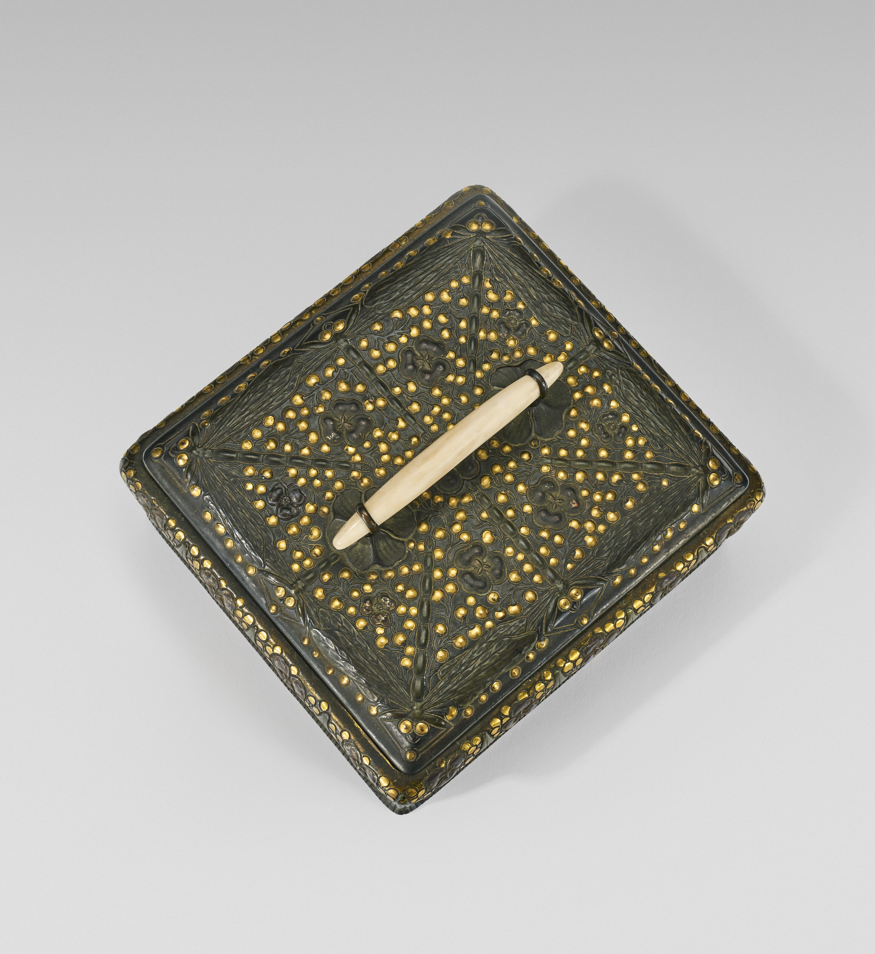 TIFFANY STUDIOS image 4