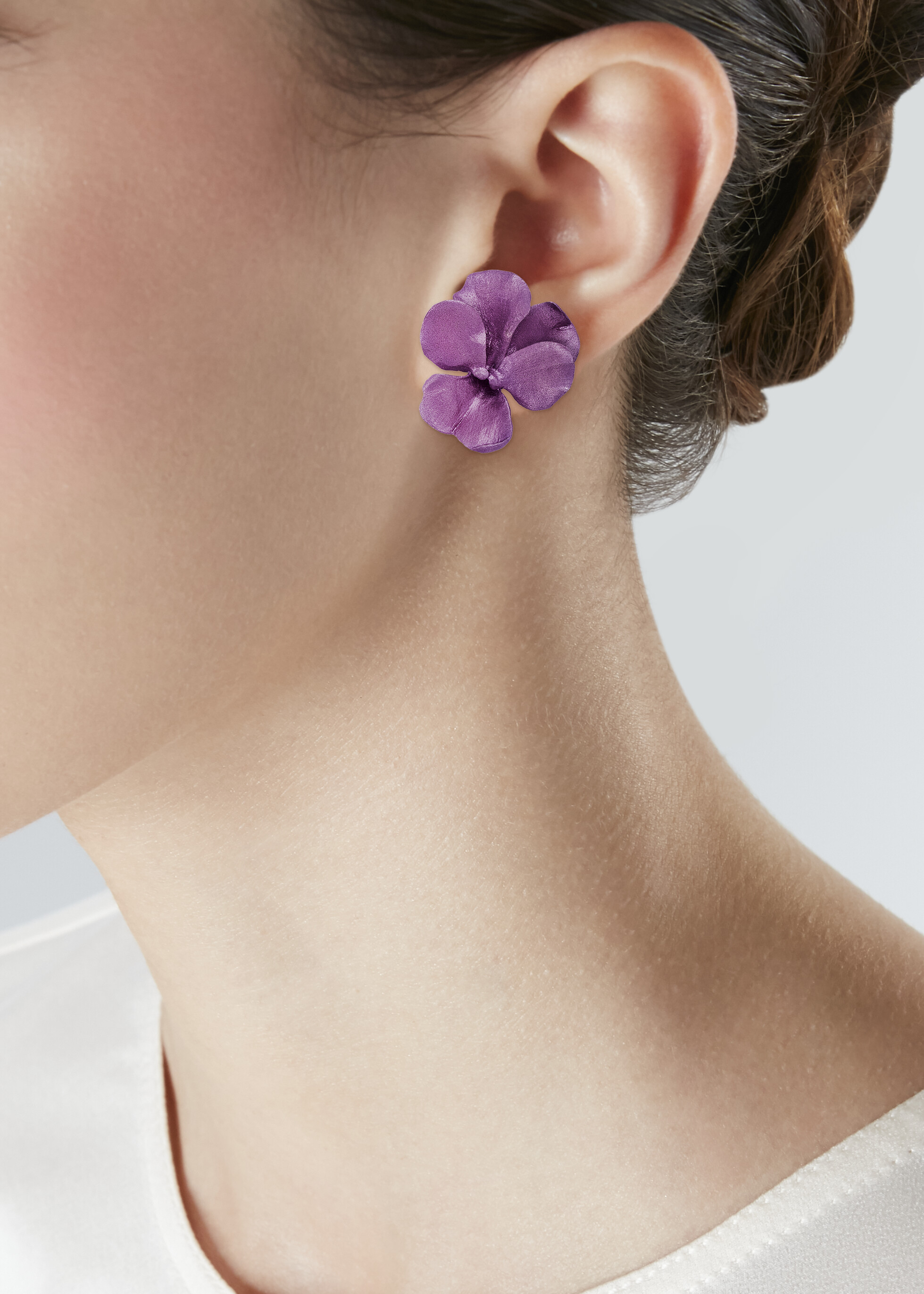 JAR ALUMINUM 'PANSY' EARRINGS image 2