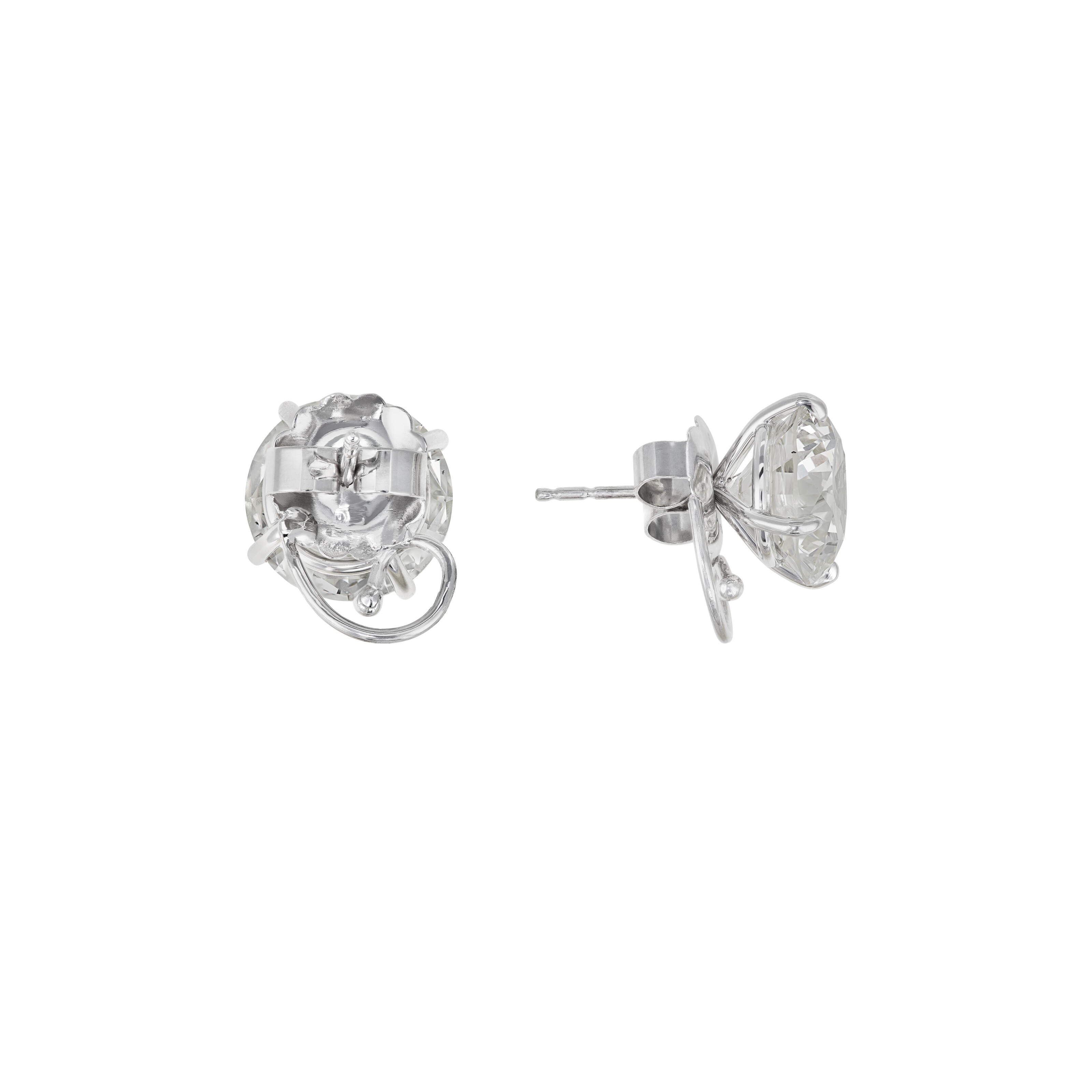 DIAMOND STUD EARRINGS image 5