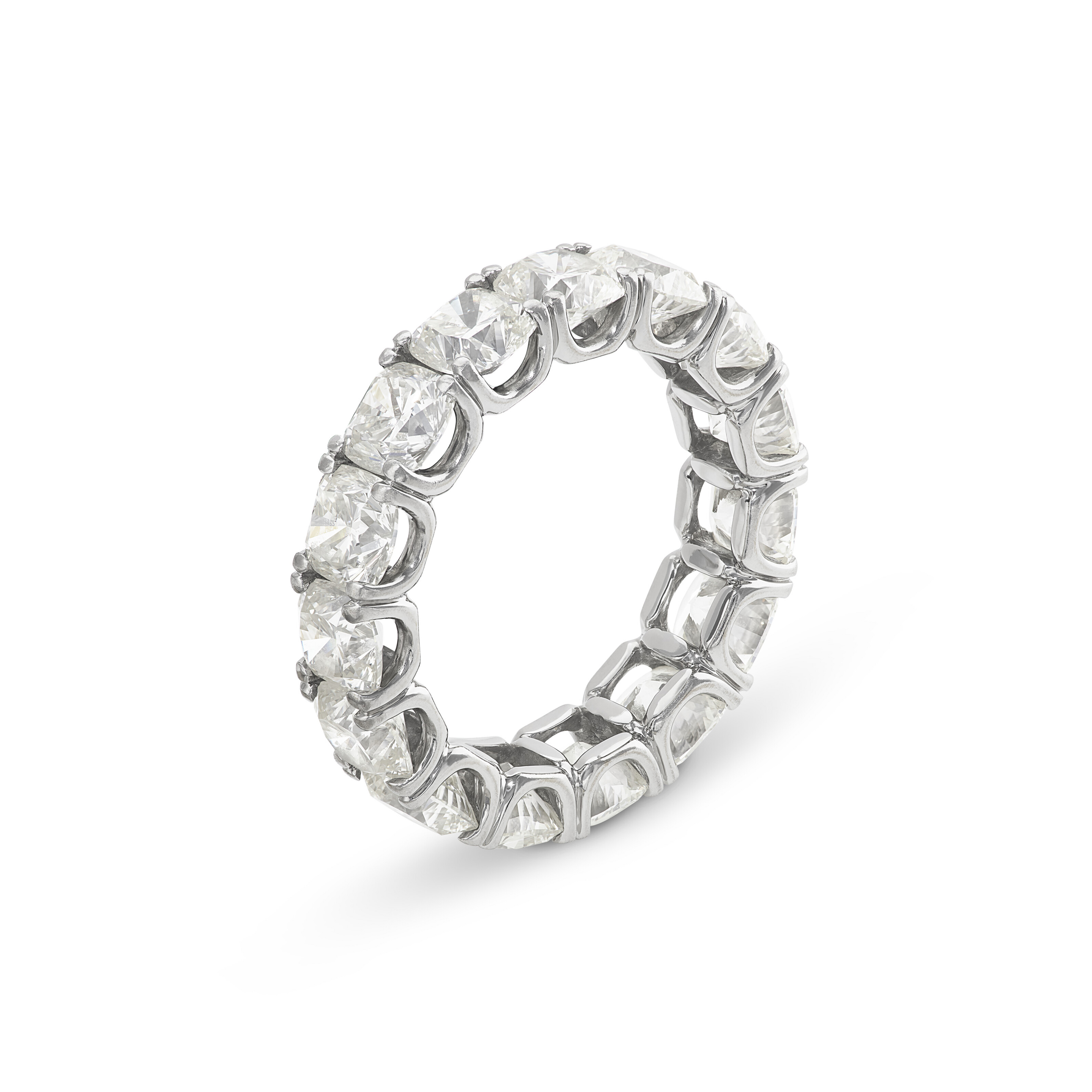 DIAMOND ETERNITY BAND RING