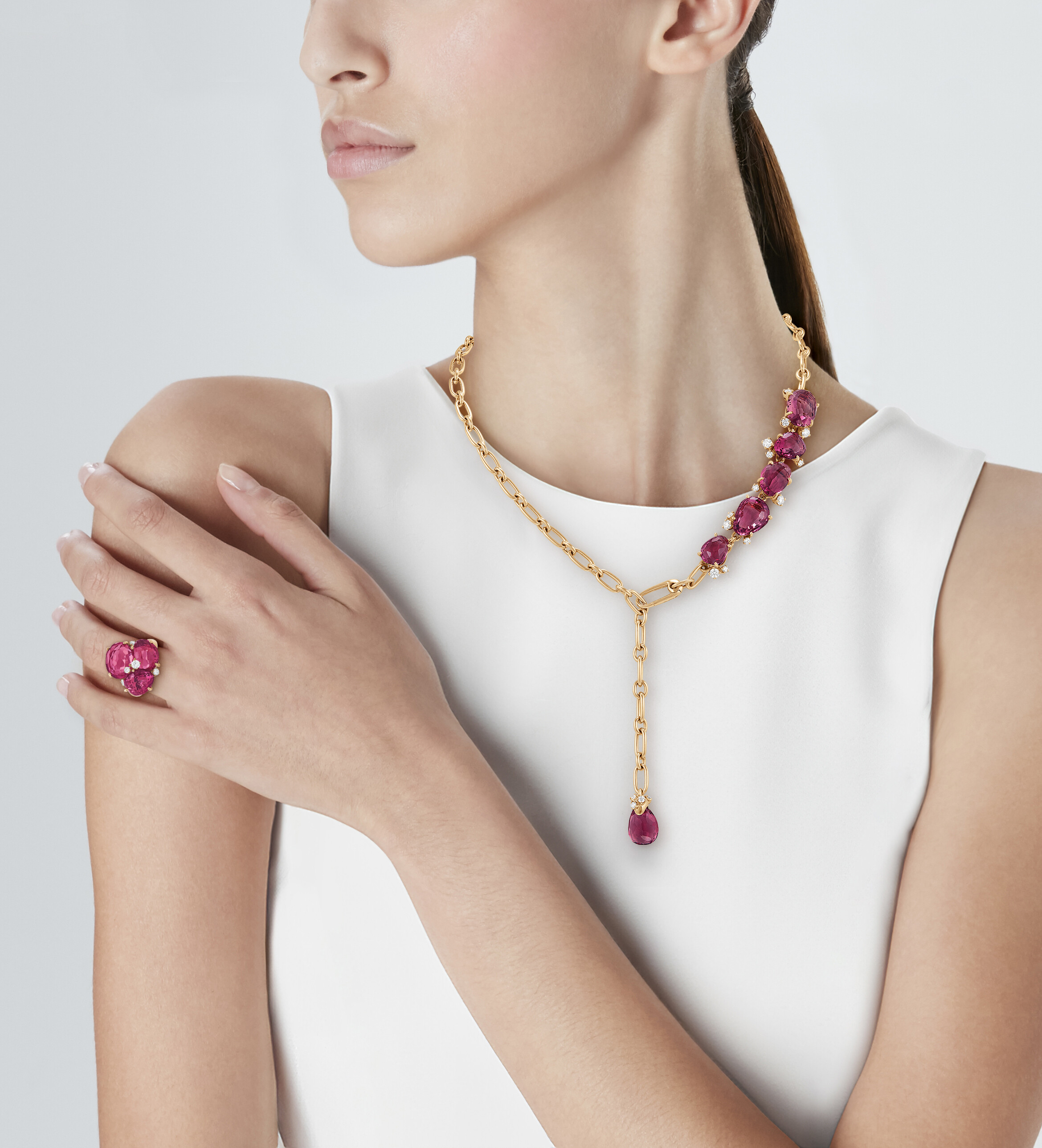 POMELLATO SET OF PINK TOURMALINE AND DIAMOND JEWELRY image 2