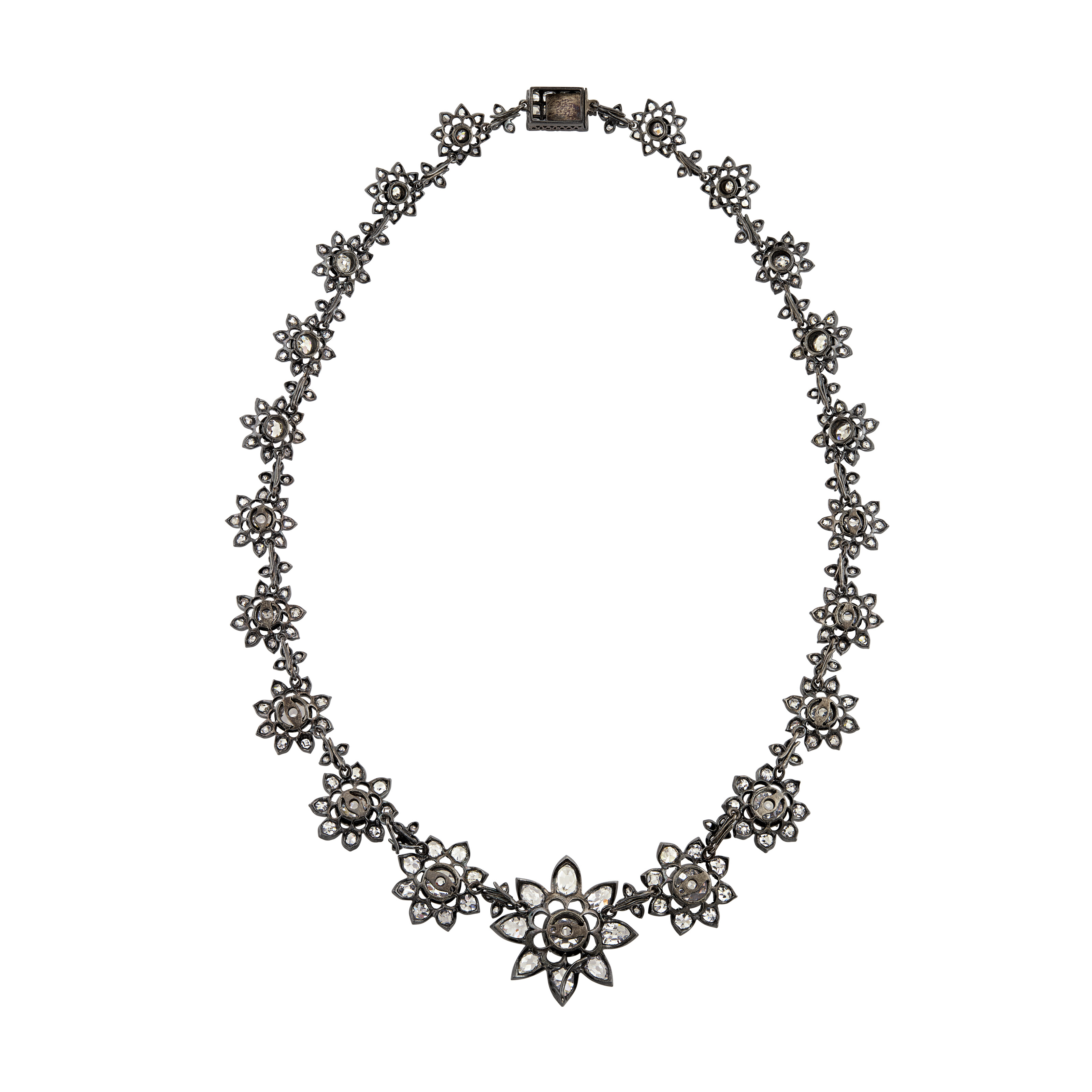 DIAMOND NECKLACE image 3