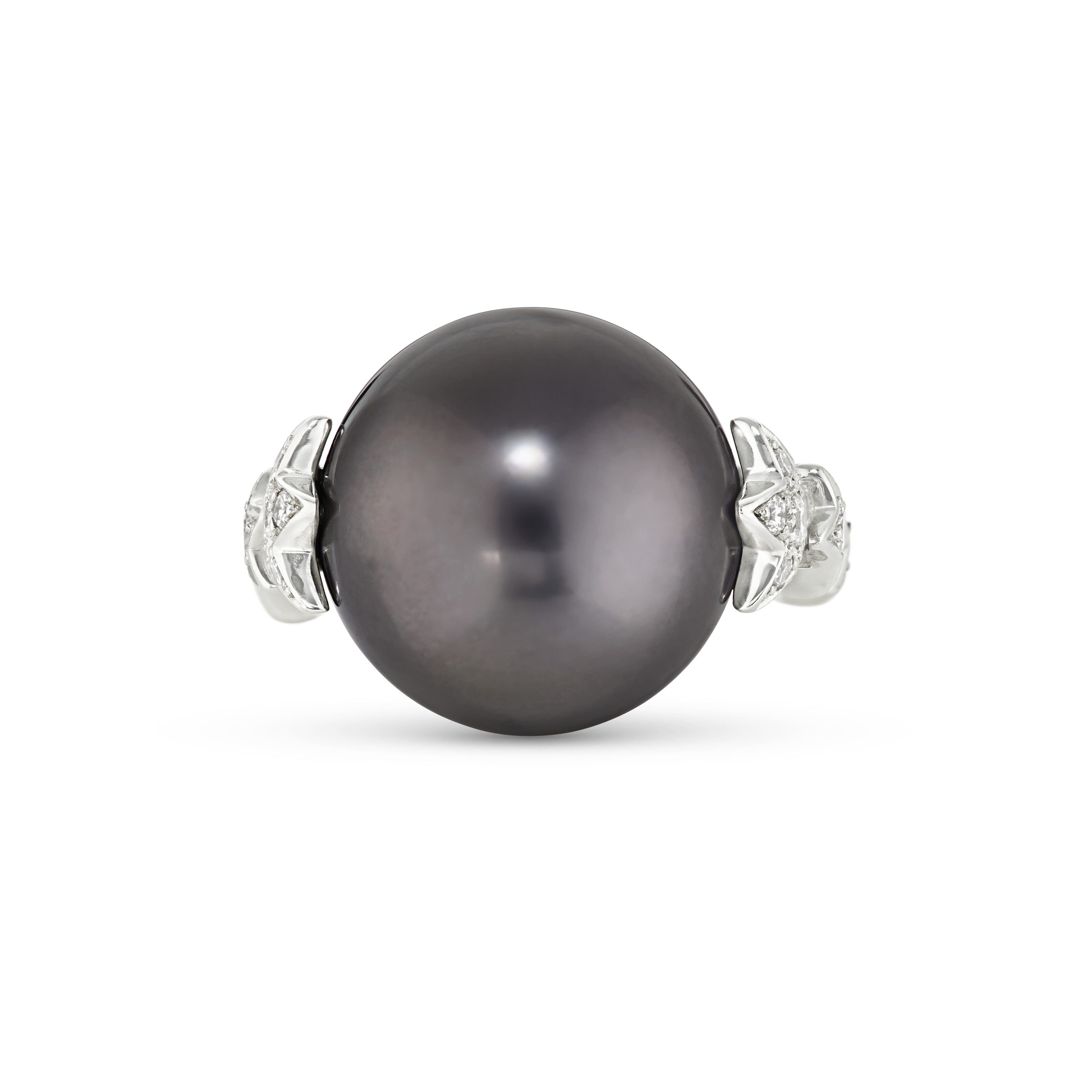 CHANEL SET OF CULTURED PEARL AND DIAMOND ‘COMÈTE’ RINGS image 5