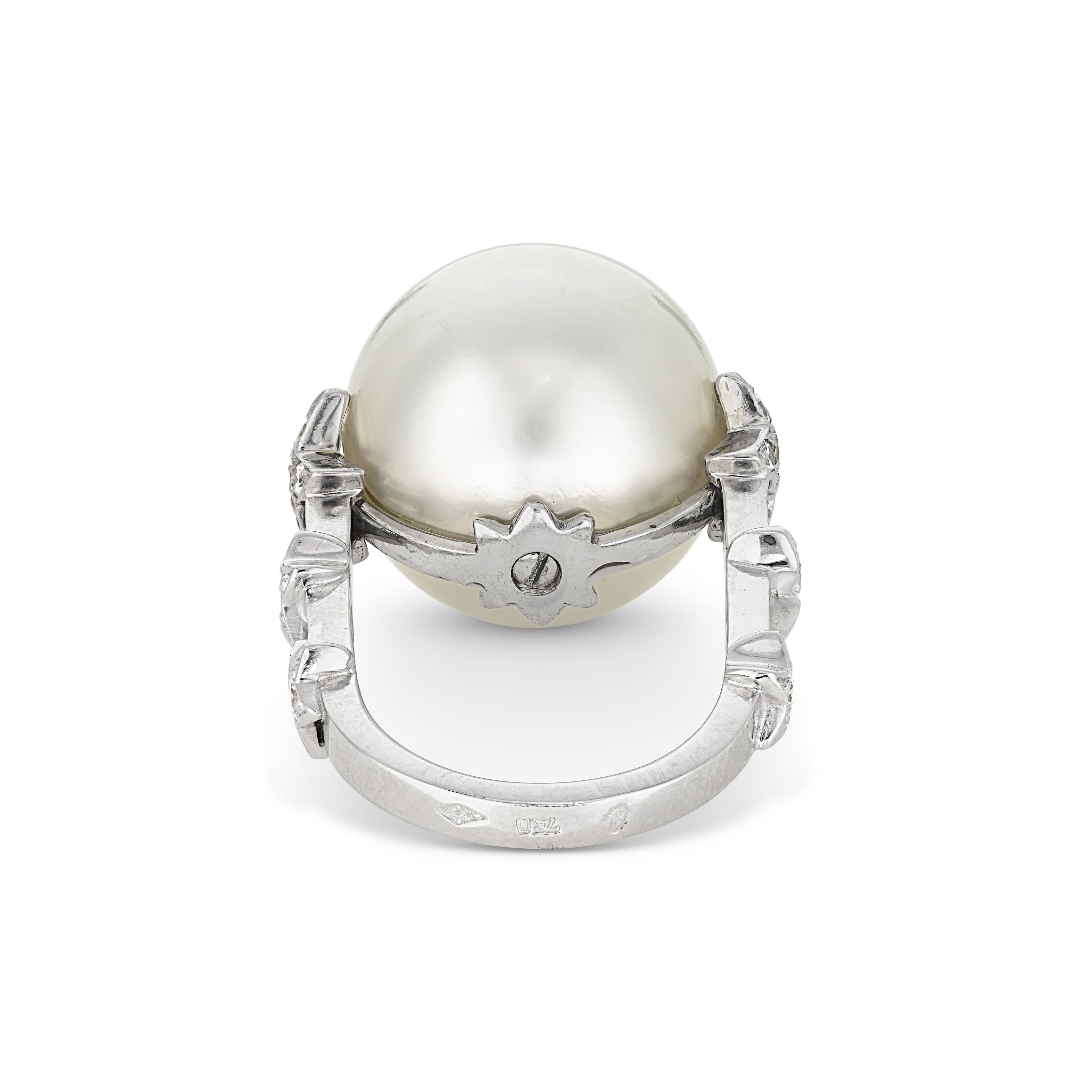 CHANEL SET OF CULTURED PEARL AND DIAMOND ‘COMÈTE’ RINGS image 9