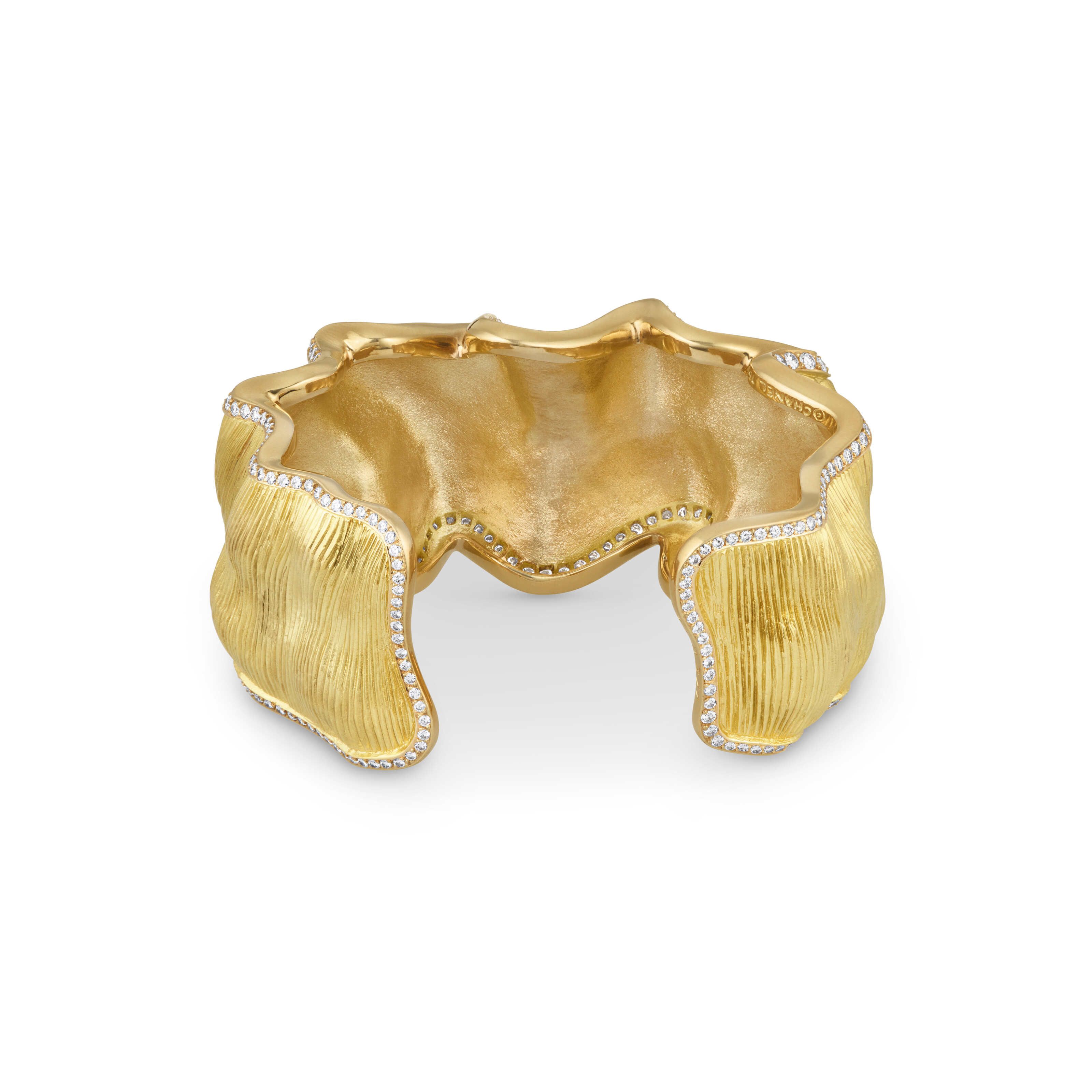 CHANEL GOLD AND DIAMOND CUFF BRACELET image 3