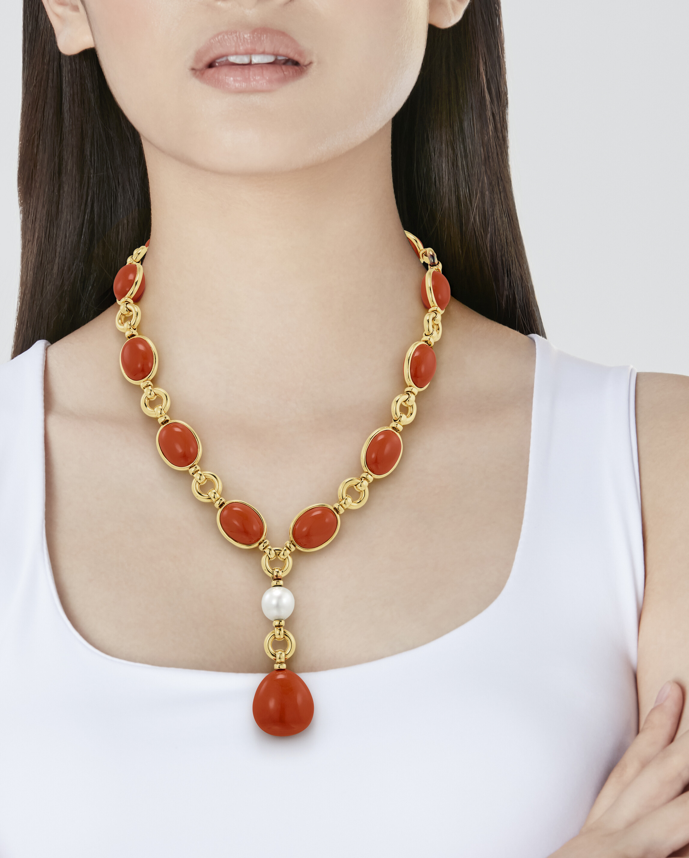 CHANEL CORAL AND CULTURED PEARL NECKLACE image 2