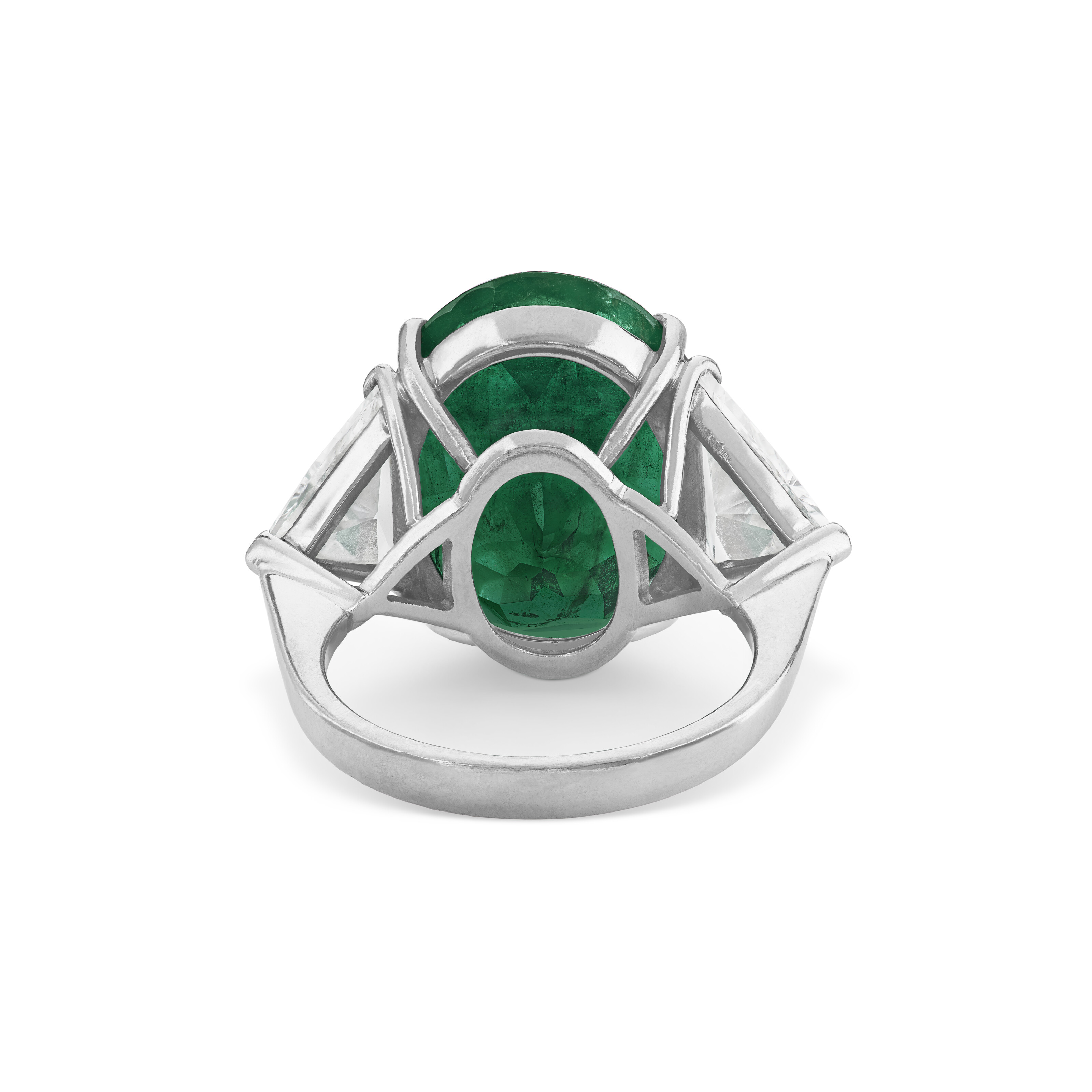 EMERALD AND DIAMOND RING image 5