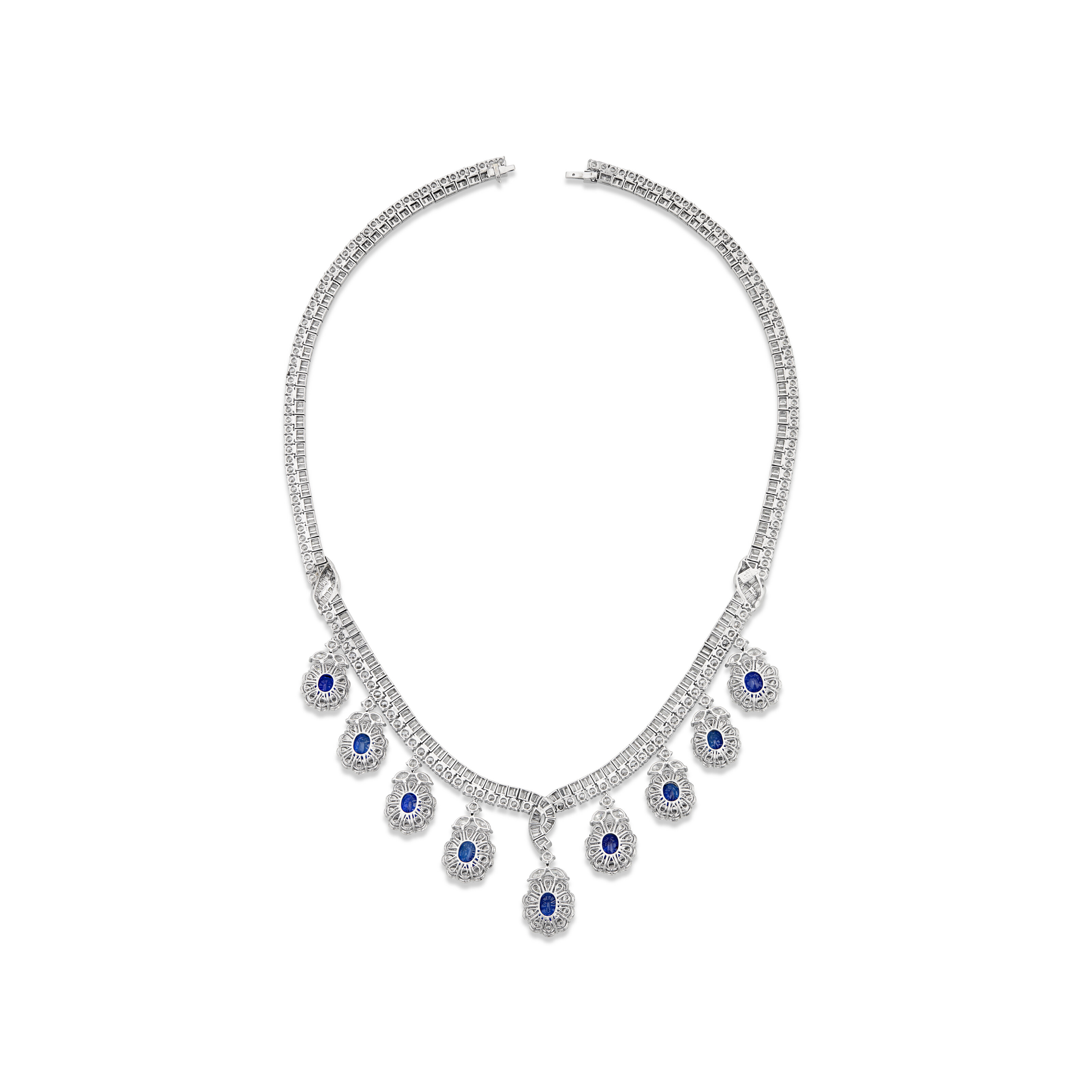 SAPPHIRE AND DIAMOND NECKLACE image 4