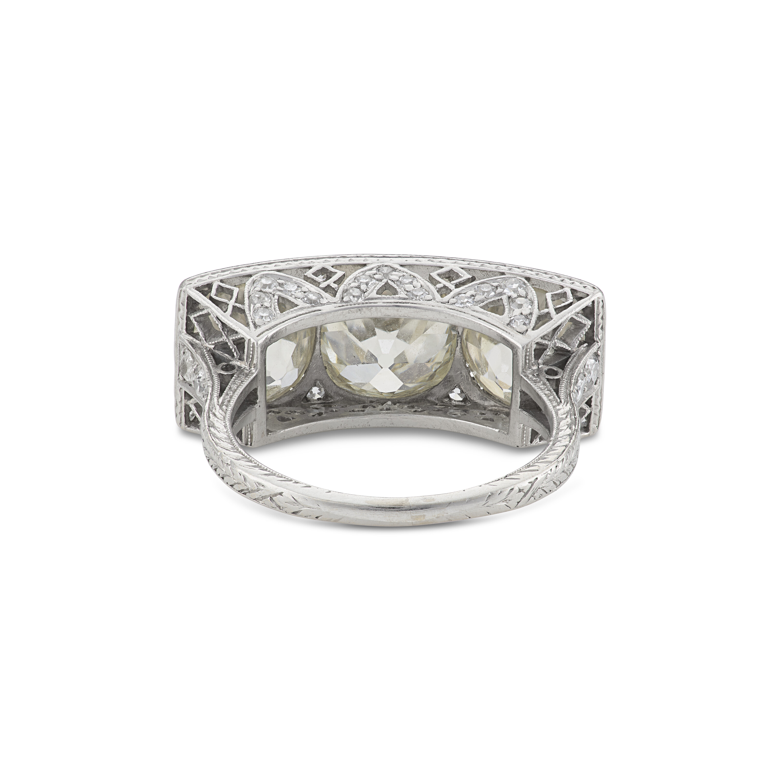 GATTLE ART DECO DIAMOND RING image 4