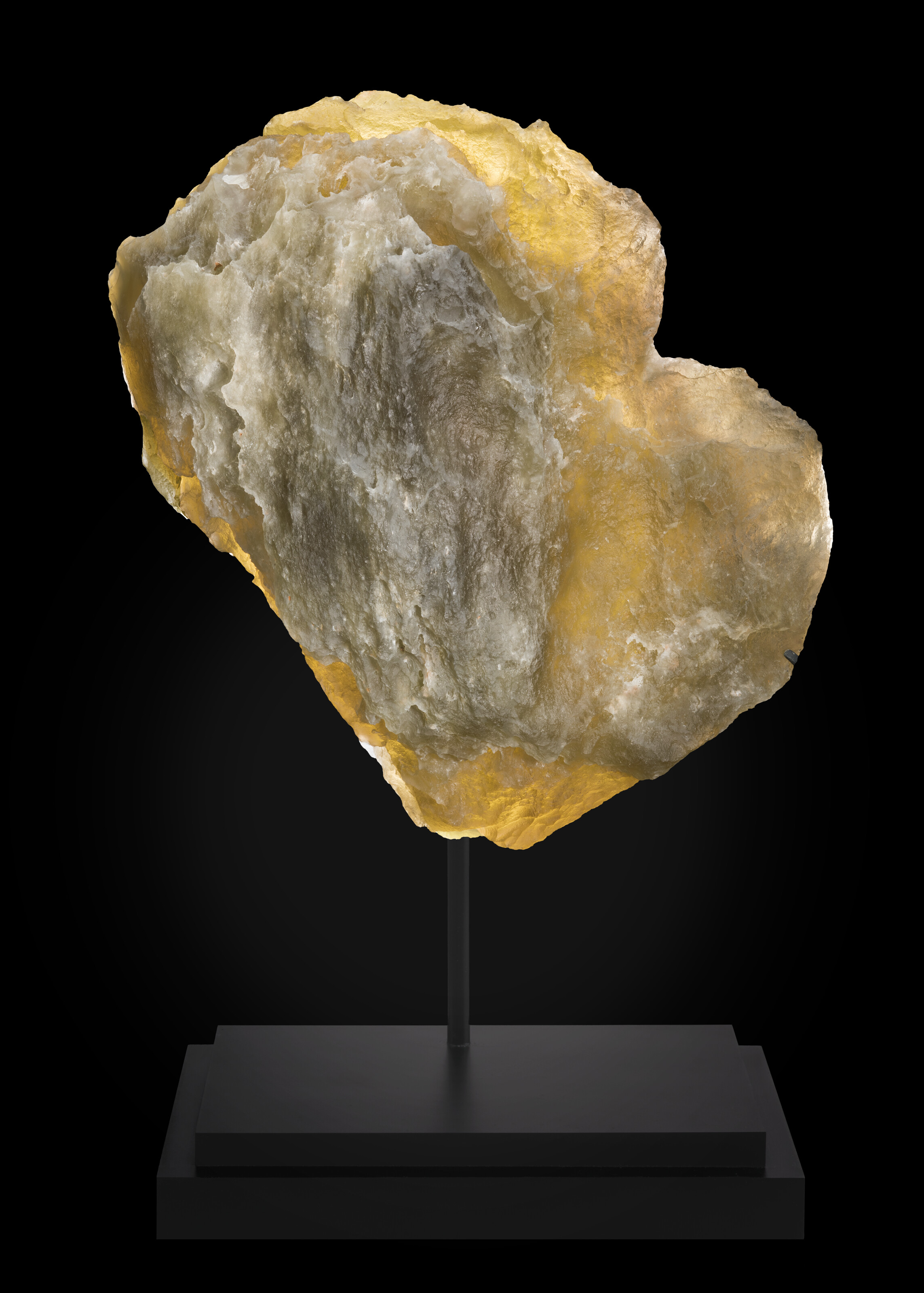 DESERT GLASS FROM AN ASTEROID IMPACT — THE LARGEST SPECIMEN KNOWN TO EXIST