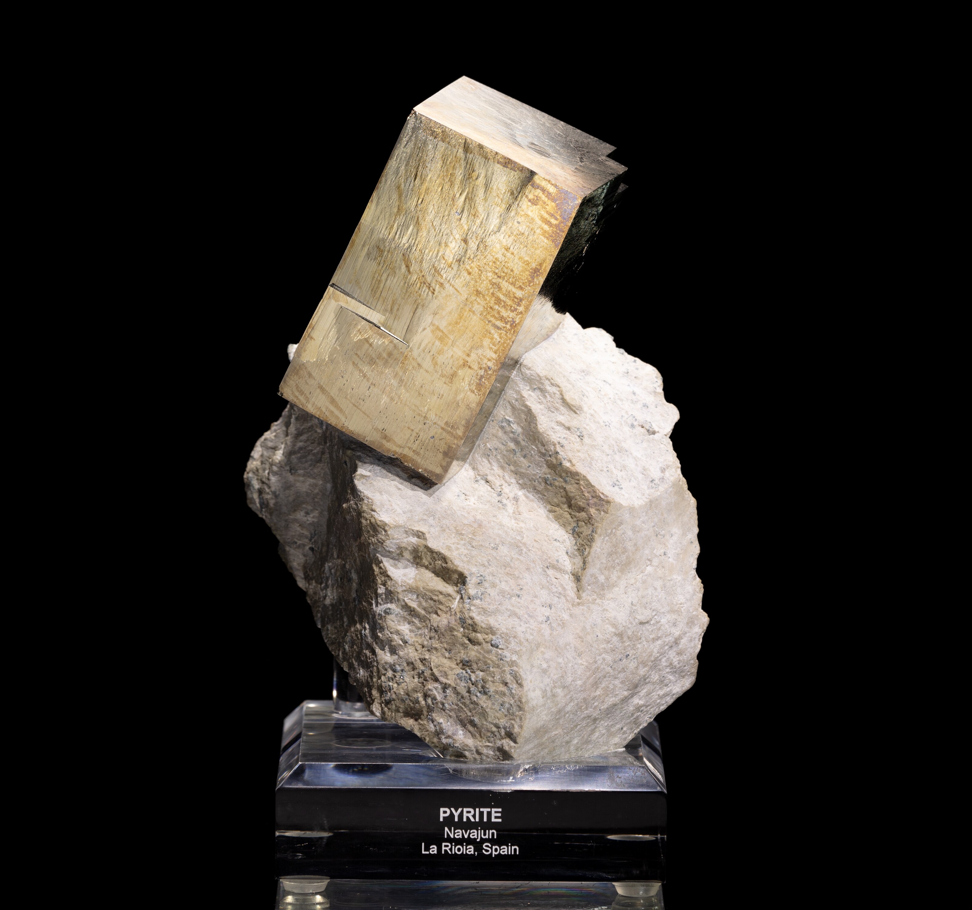 GIBEON METEORITE — NATURAL ABSTRACT SCULPTURE FROM OUTER SPACE