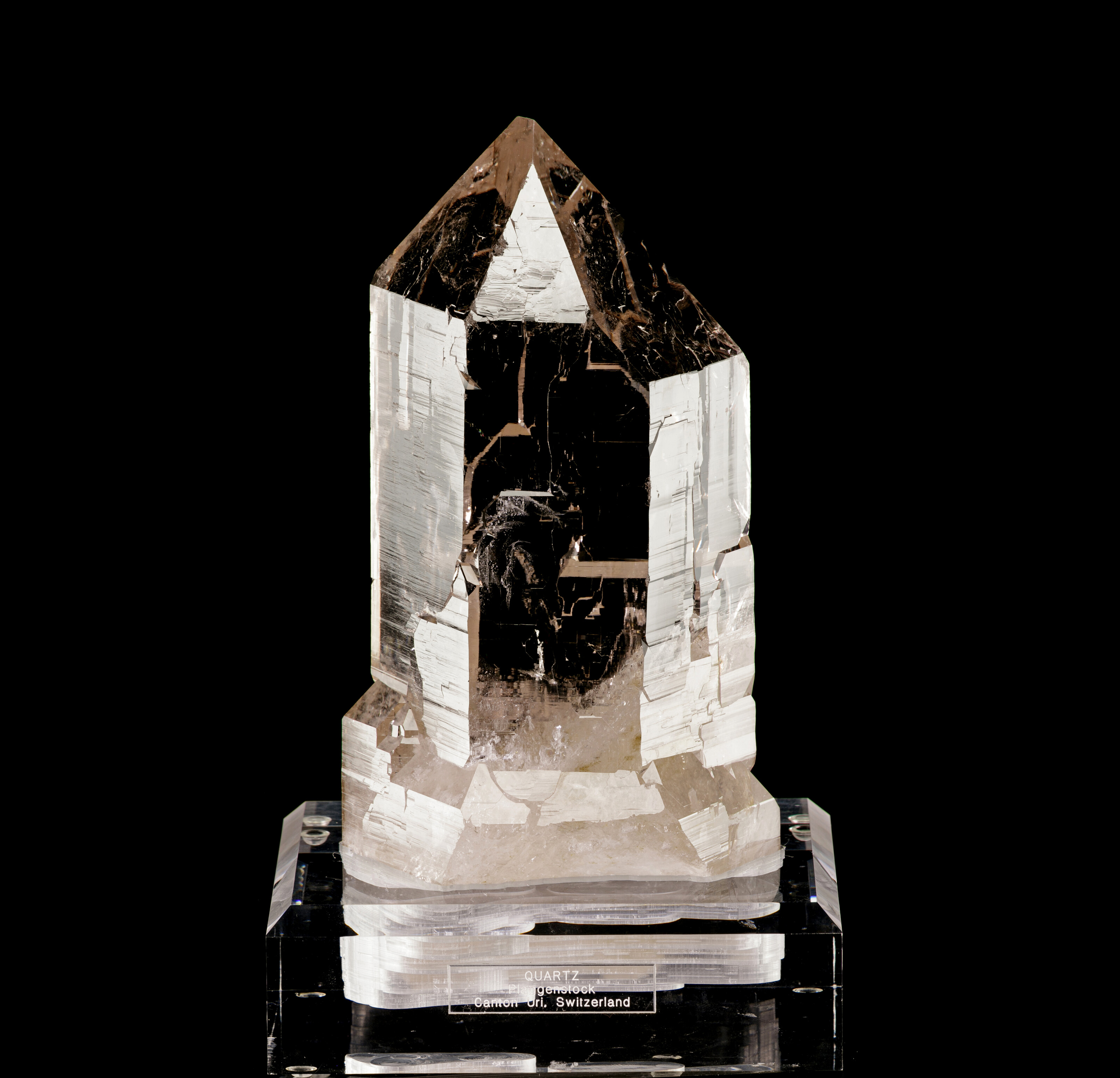GEM QUARTZ CRYSTAL