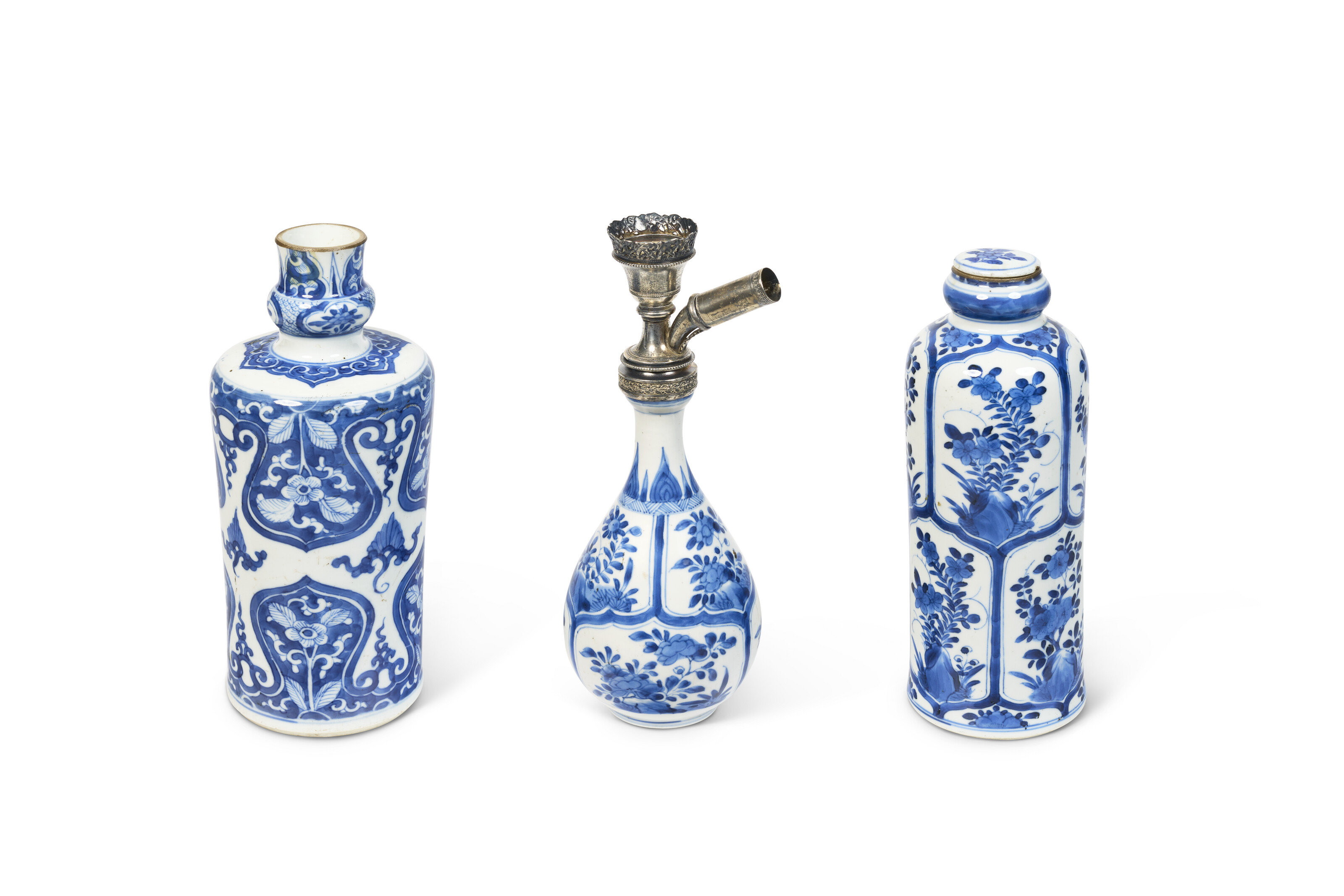 清康熙青花花卉纹瓶其中一件改为水烟座一组三件, CHINA, QING DYNASTY