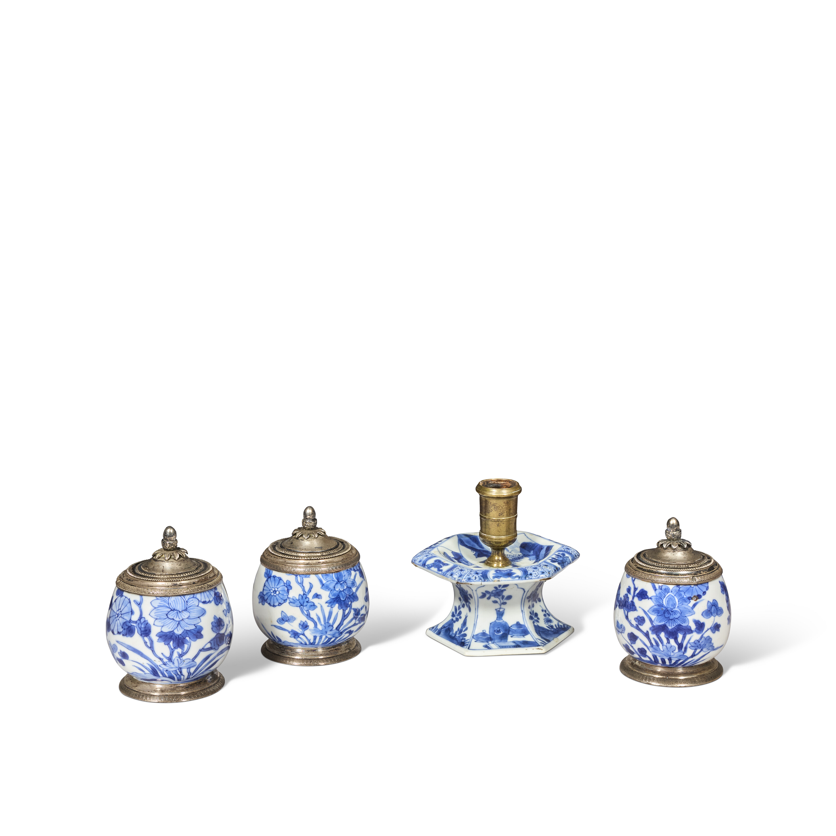 中国　紫交趾　花口酒盃　時代箱　C　R8473 中国 紫交趾 花口酒盃 時代箱 C R8473 中国 紫交趾 花口酒盃